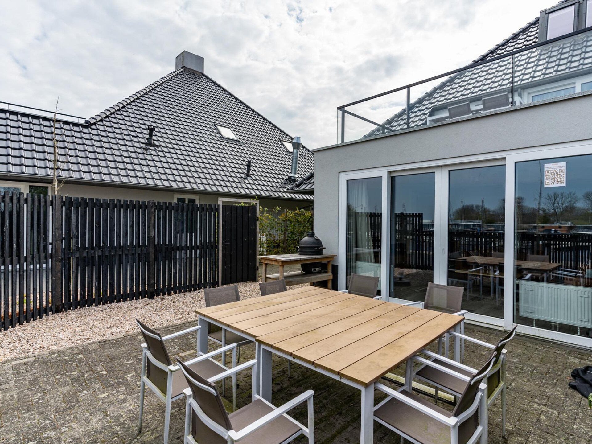 Havenzicht: Luxe vakantiehuis aan het water met privésteiger in Sneek - foto 36