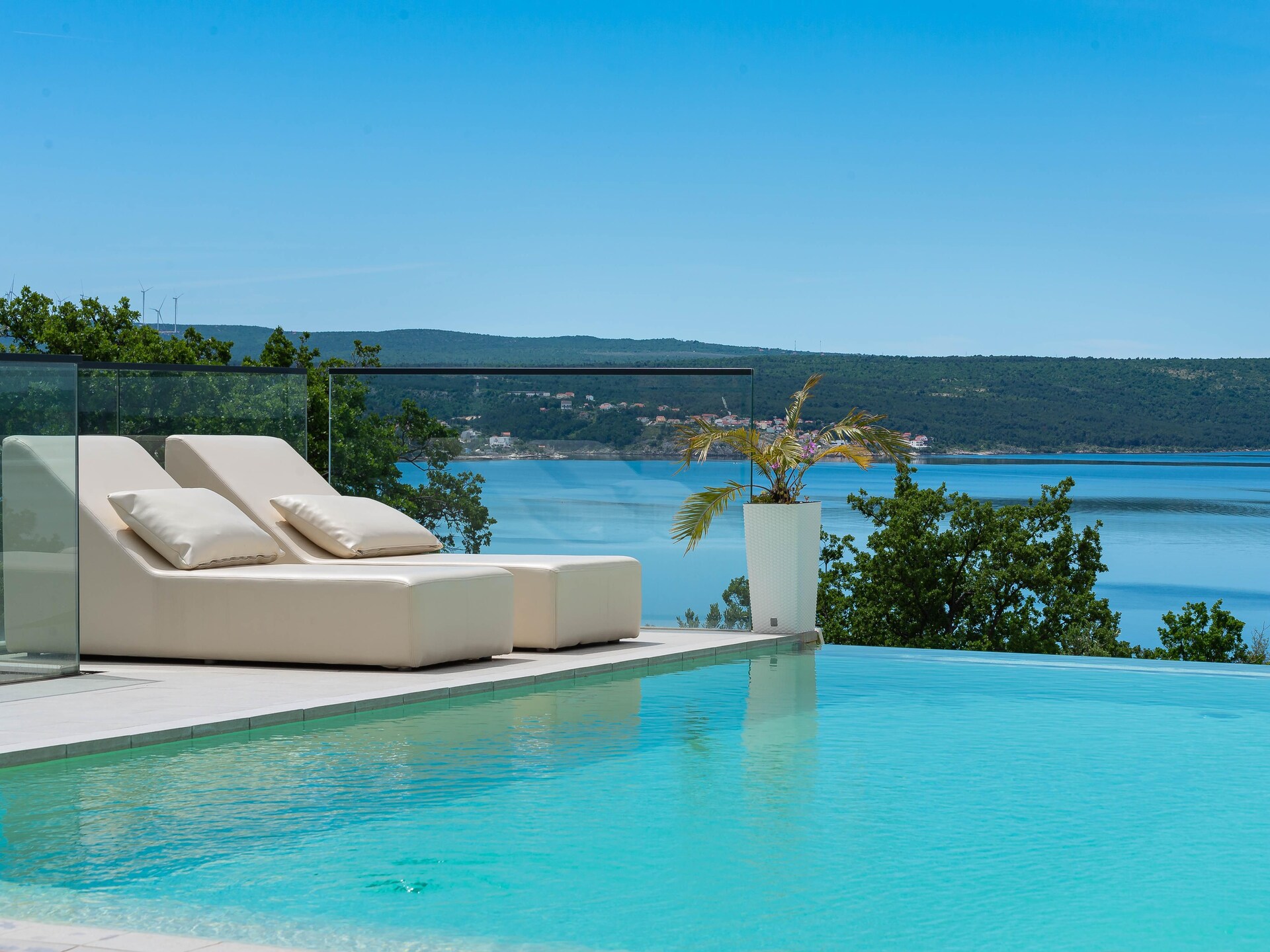 8-persoons villa met privézwembad in Maslenica - foto 28