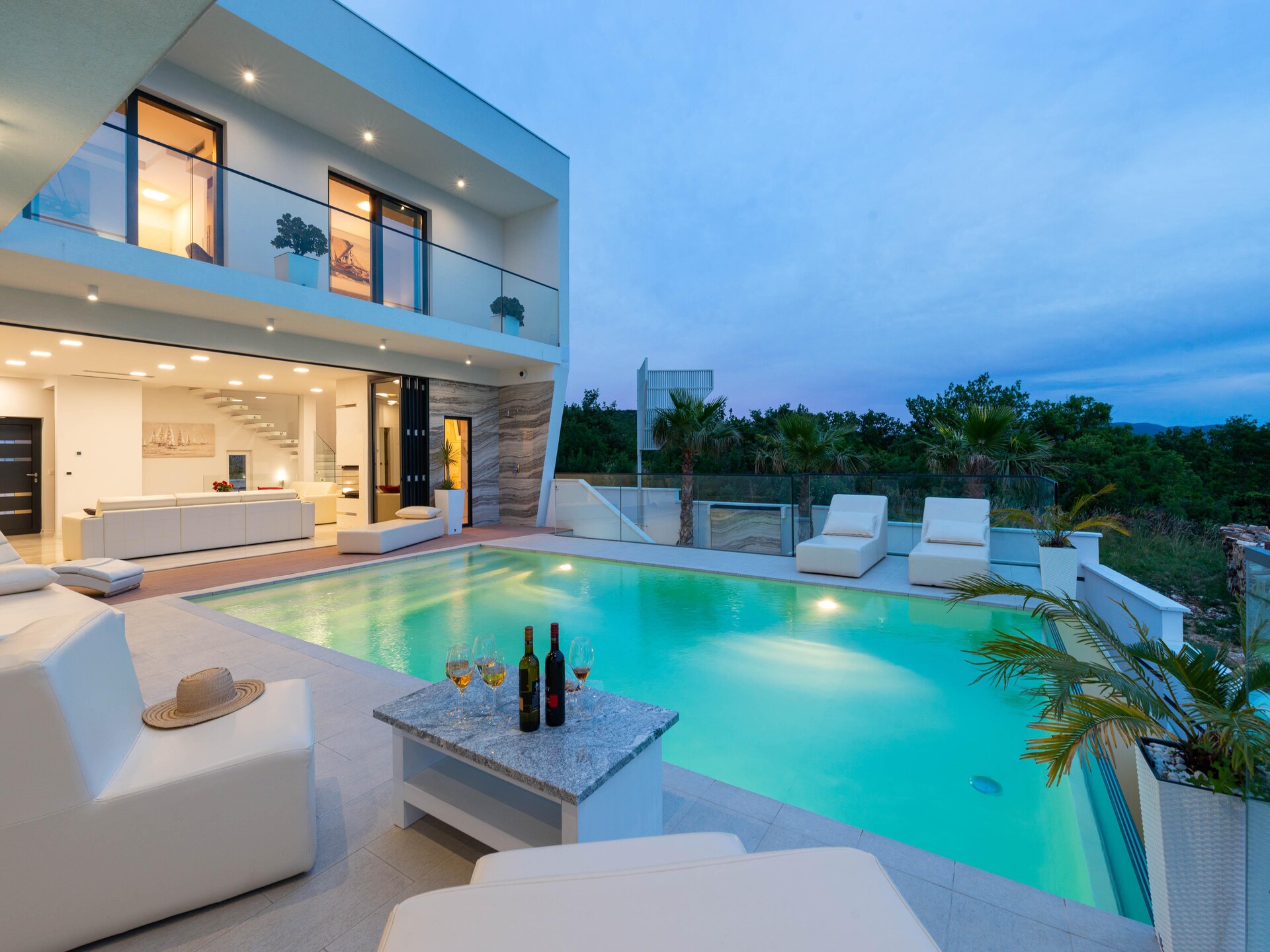 8-persoons villa met privézwembad in Maslenica - foto 9