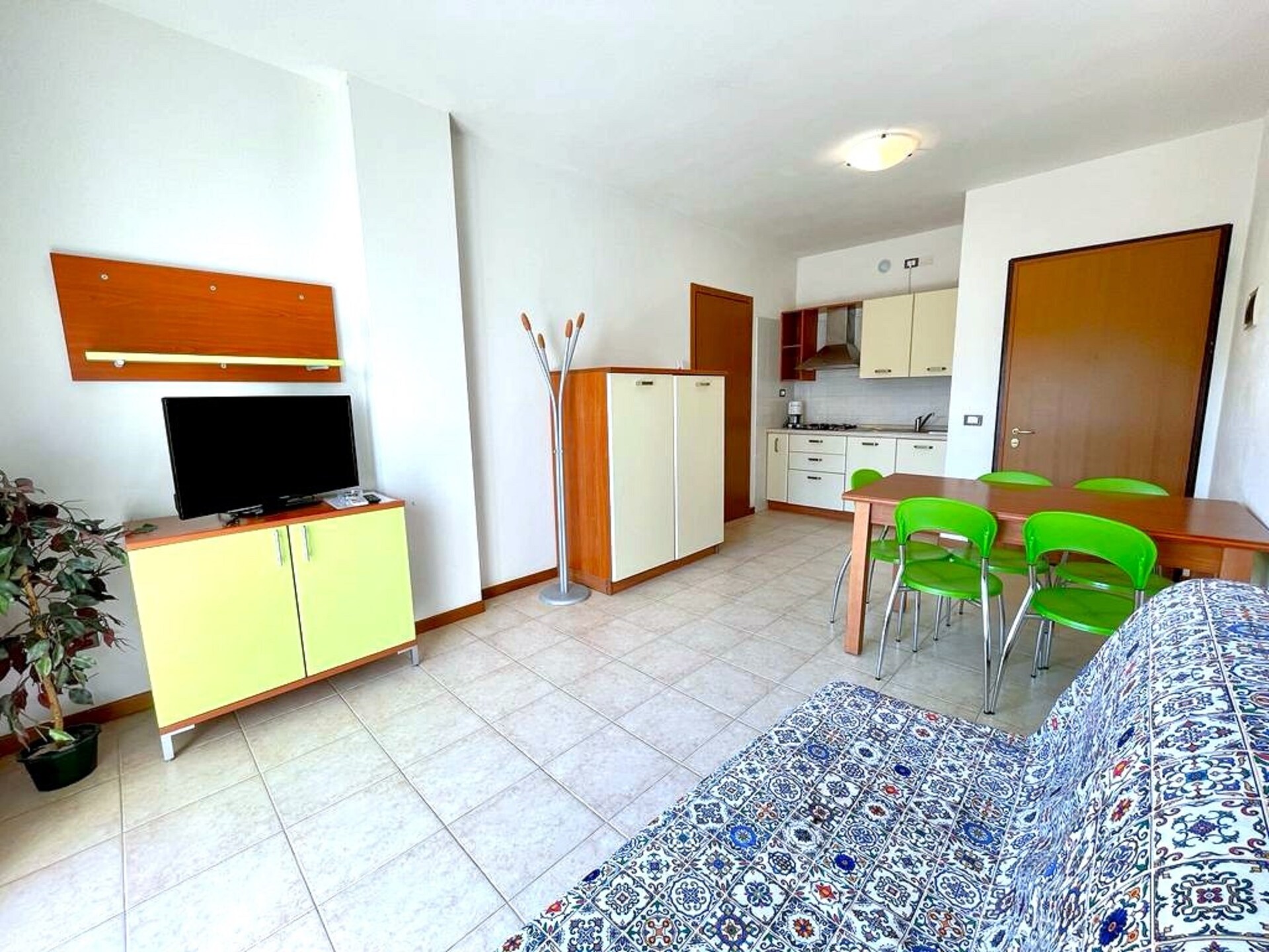 Zonnig appartement in Caorle met zwembad, 500m van het Adriatische strand - foto 7
