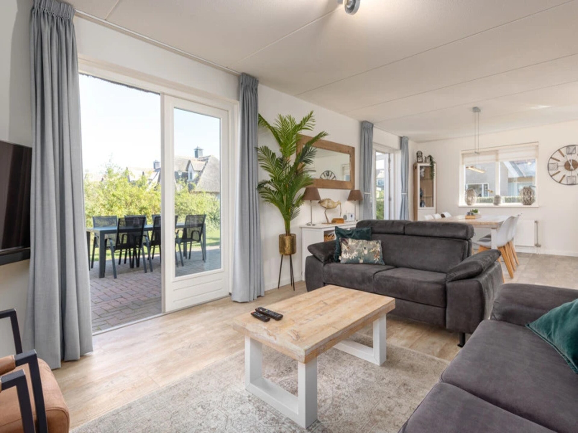 Luxe strandvilla met sauna op 500m van zee in Julianadorp - foto 7
