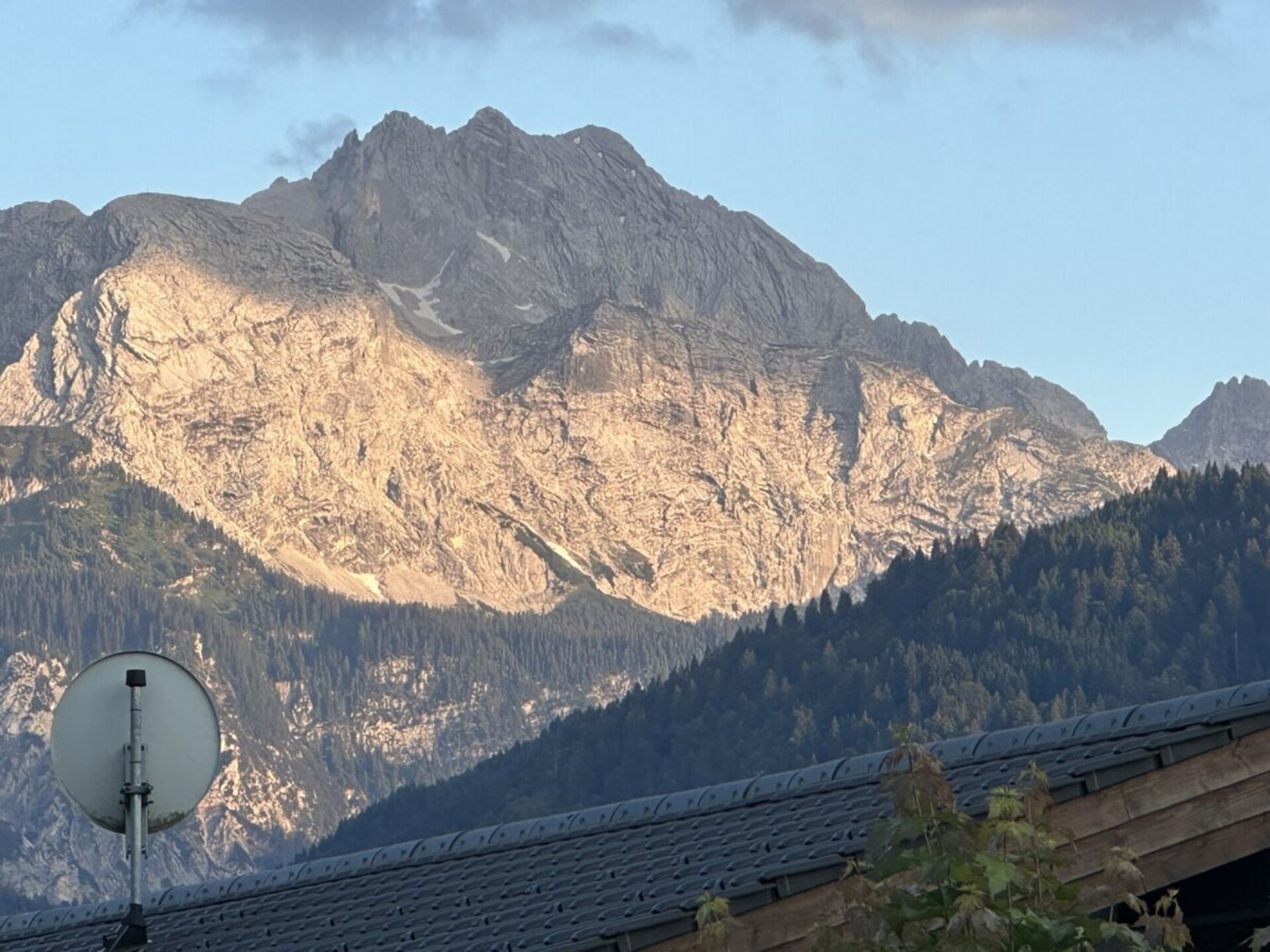 Exclusief appartement in Garmisch-Partenkirchen met panoramisch bergzicht - foto 42