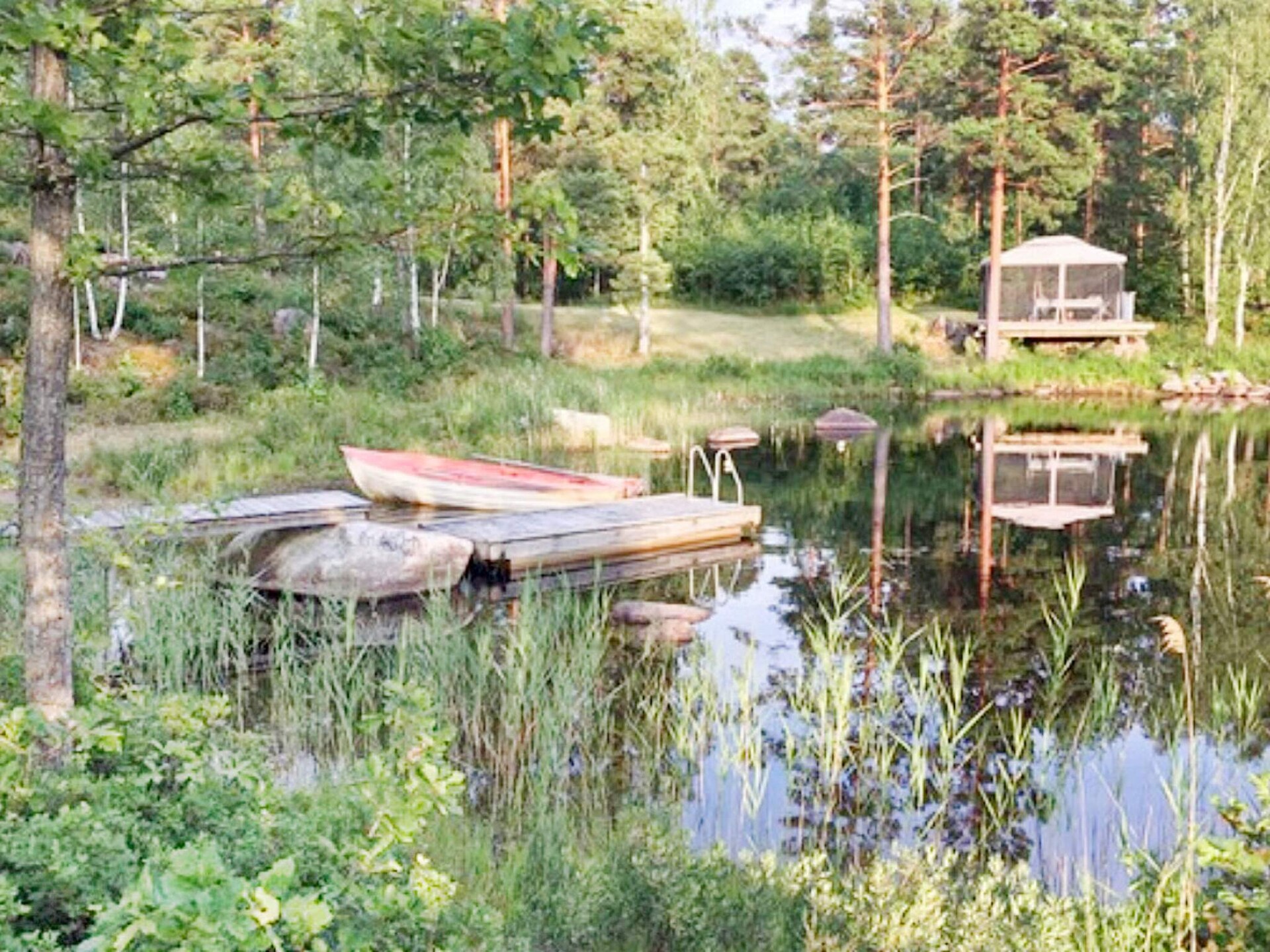 4-persoons vakantiehuis aan het meer in Rockneby - foto 8