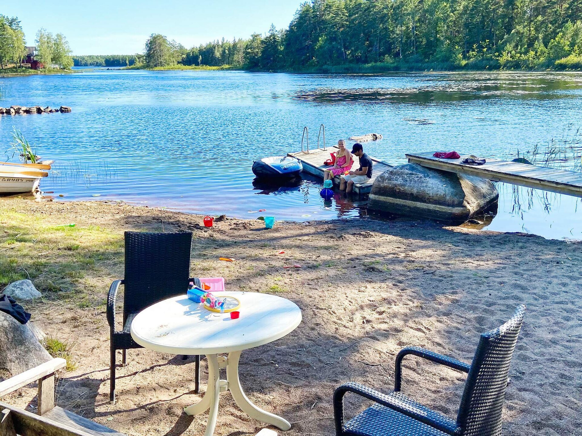 4-persoons vakantiehuis aan het meer in Rockneby - foto 9