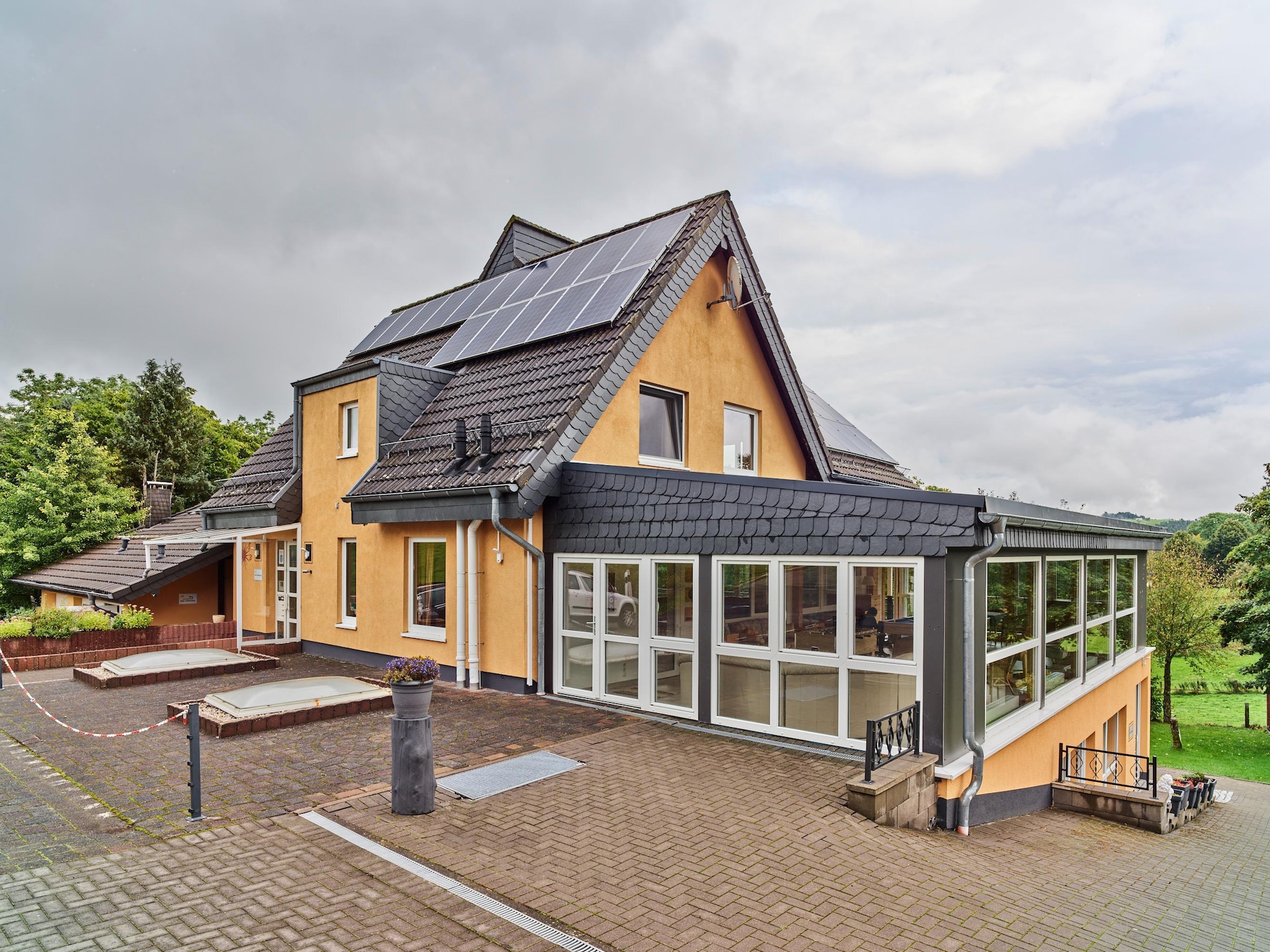10-persoons vakantiehuis met privézwembad in Hellenthal - foto 38