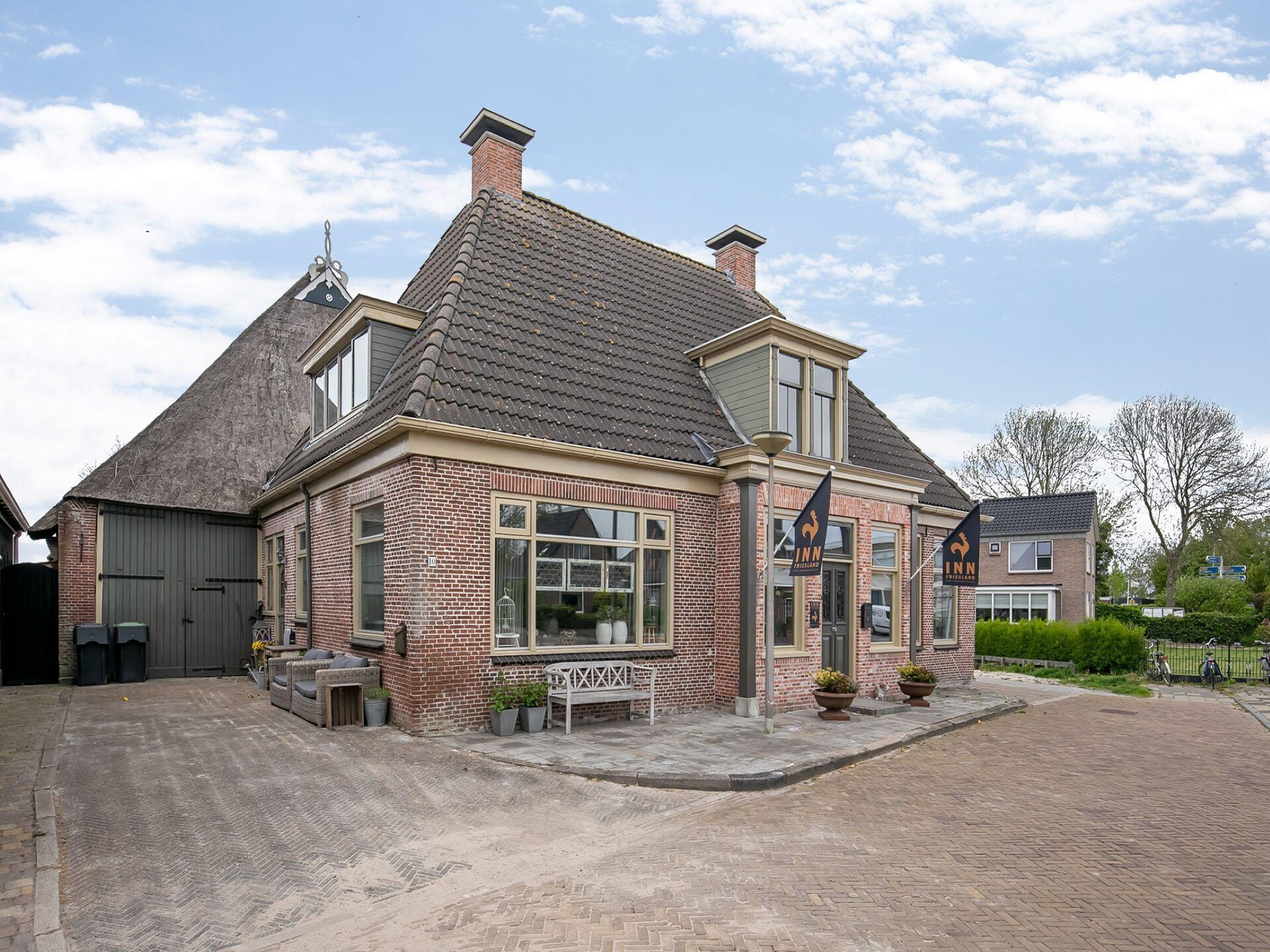 Groepsaccommodatie Inn Friesland: ruim vakantiehuis voor 17 personen met 4 omheinde tuinen - foto 8