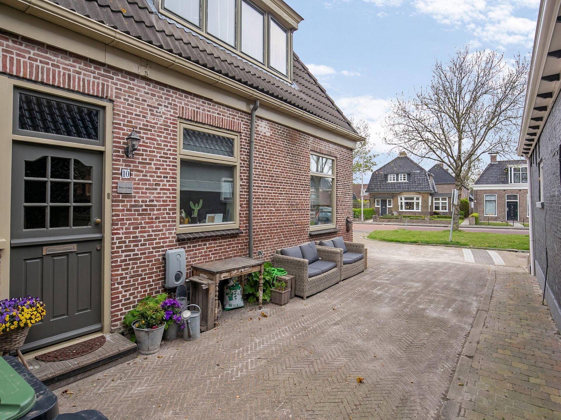 Groepsaccommodatie Inn Friesland: ruim vakantiehuis voor 17 personen met 4 omheinde tuinen - foto 6