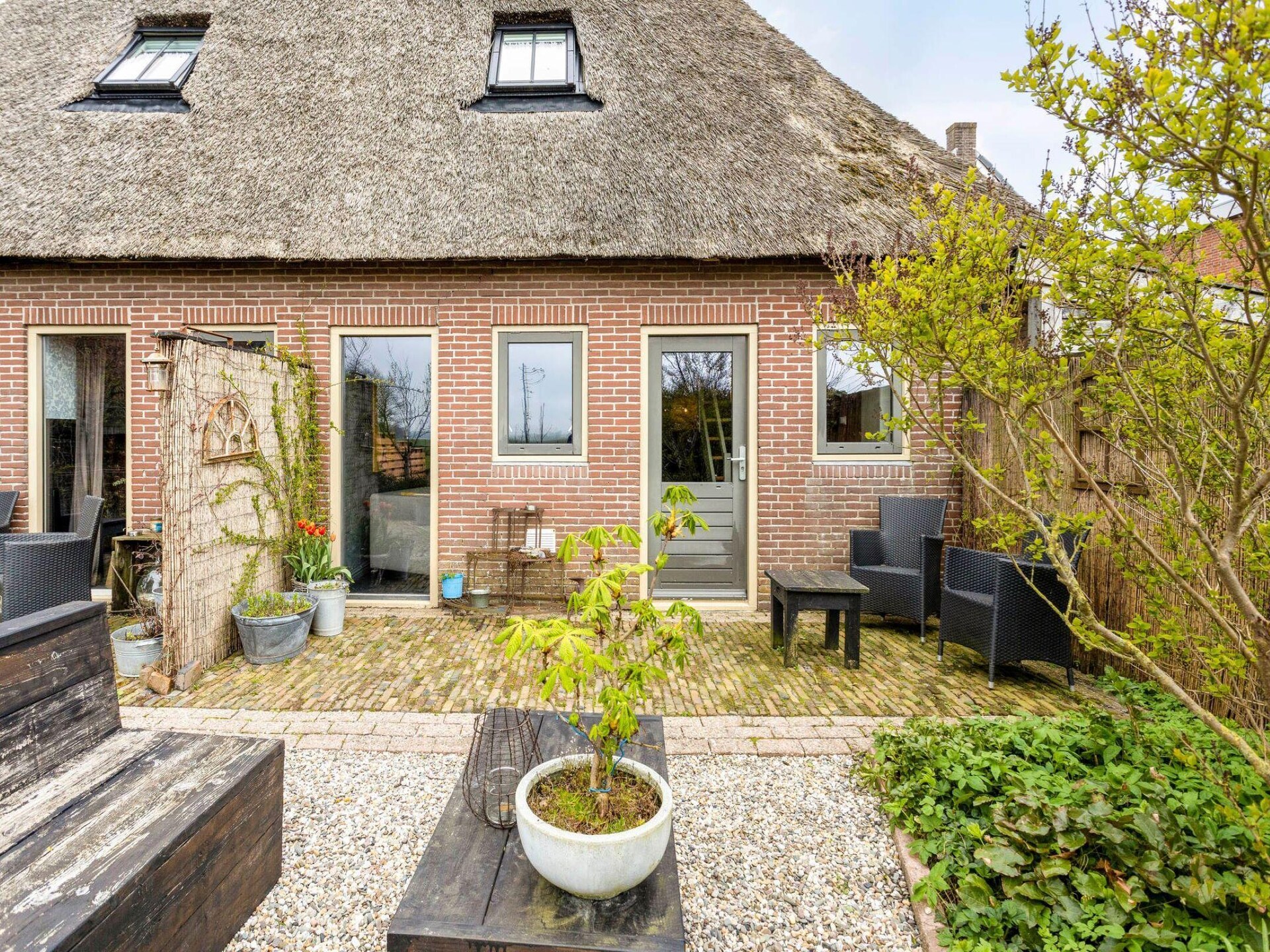 Groepsaccommodatie Inn Friesland: ruim vakantiehuis voor 17 personen met 4 omheinde tuinen - foto 30