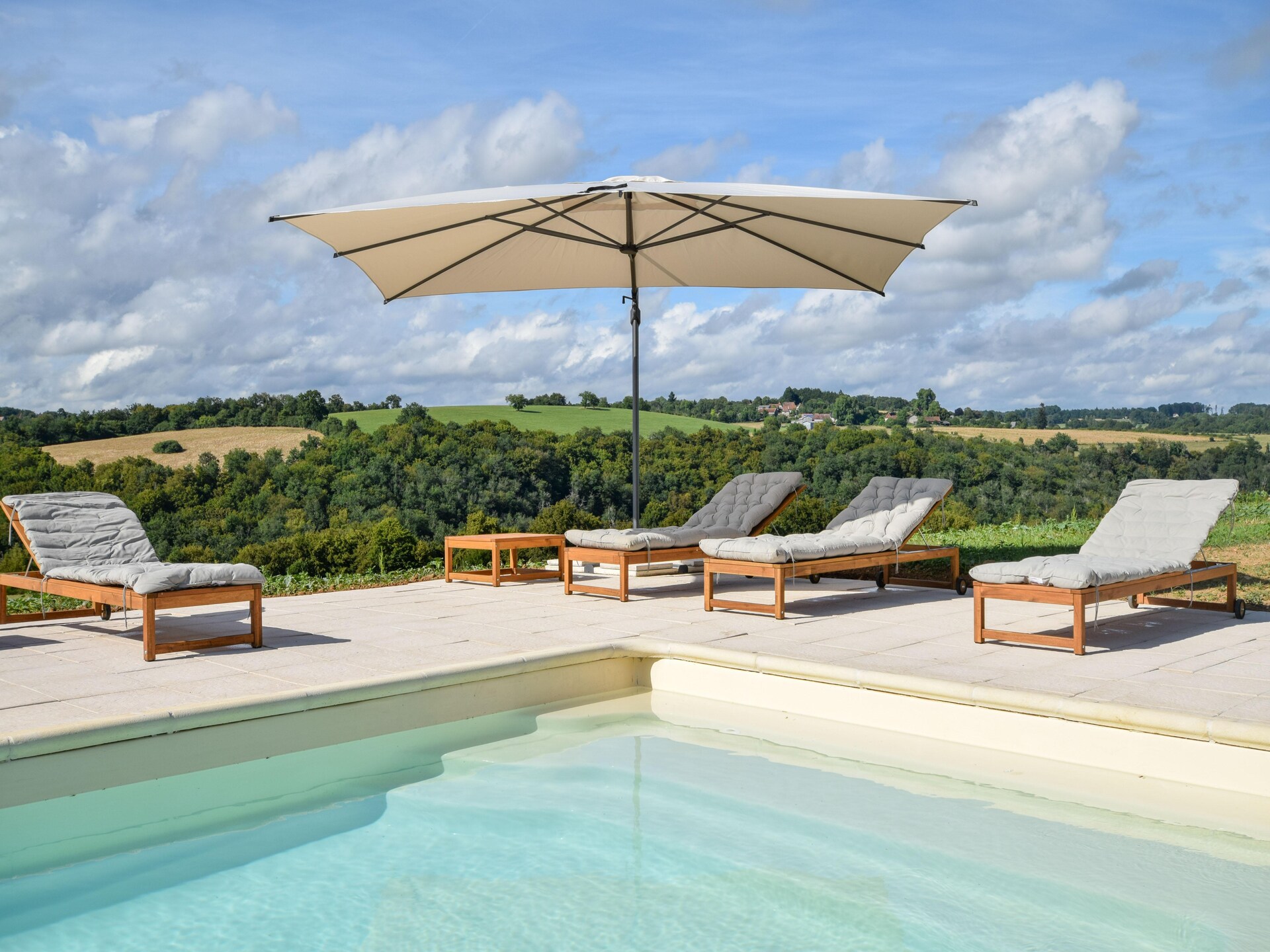 Vakantiehuis met privézwembad in St. Medard D'excideuil - foto 7