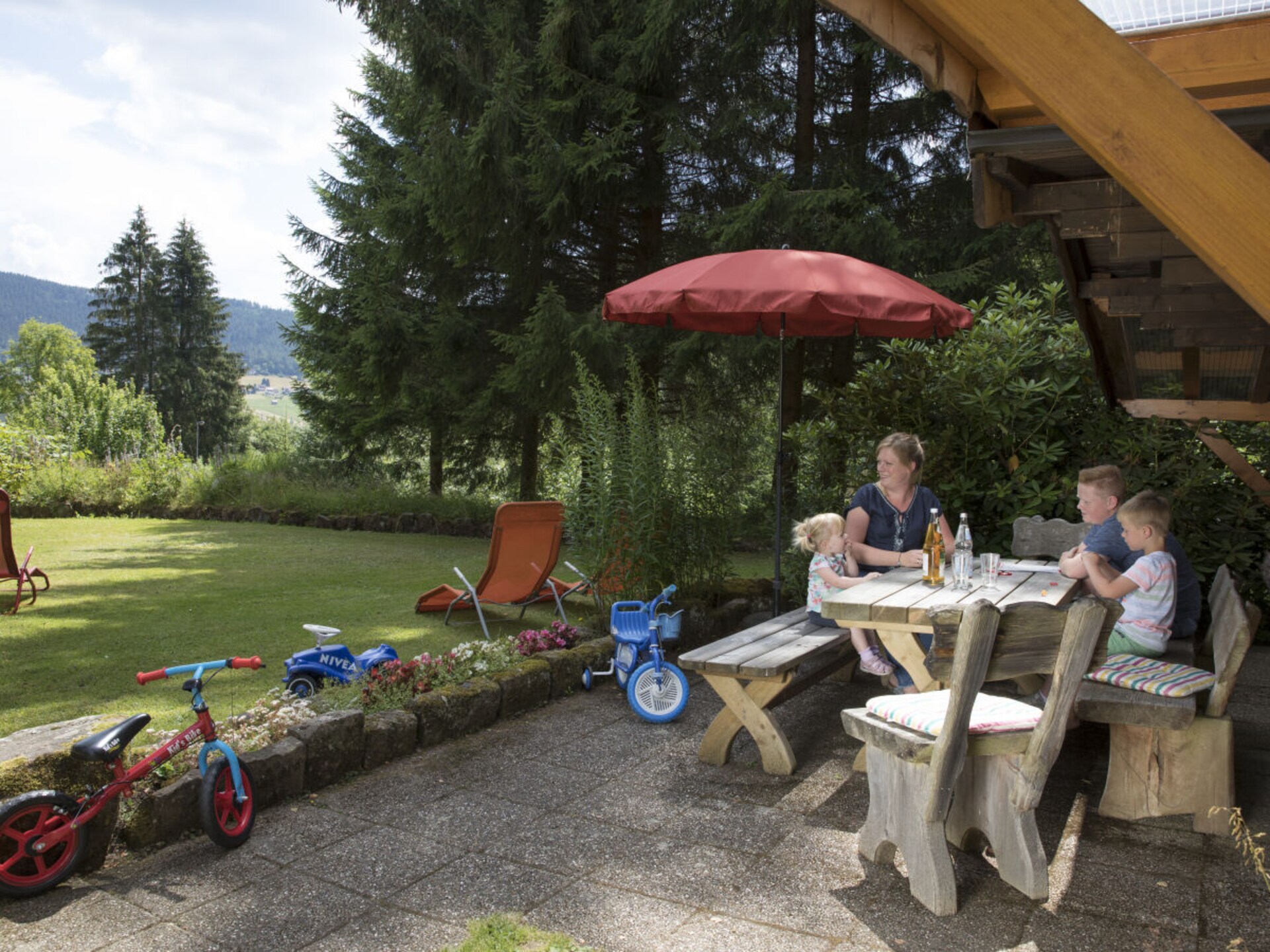 Zonnig vakantiehuis direct aan het bos in Baiersbronn-Mitteltal - foto 13