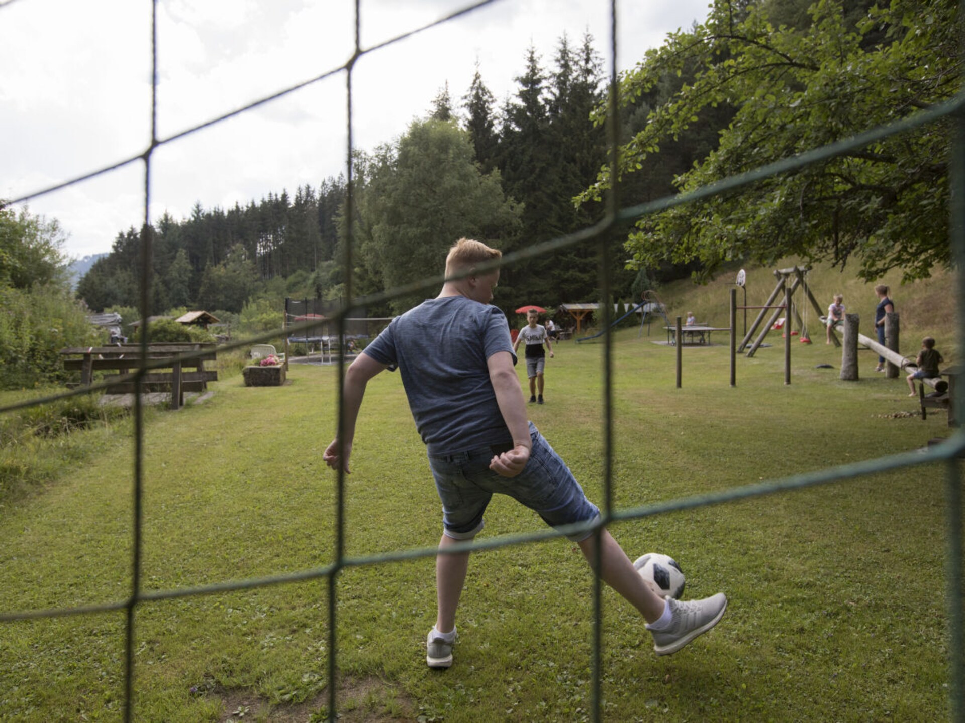 Zonnig vakantiehuis direct aan het bos in Baiersbronn-Mitteltal - foto 14