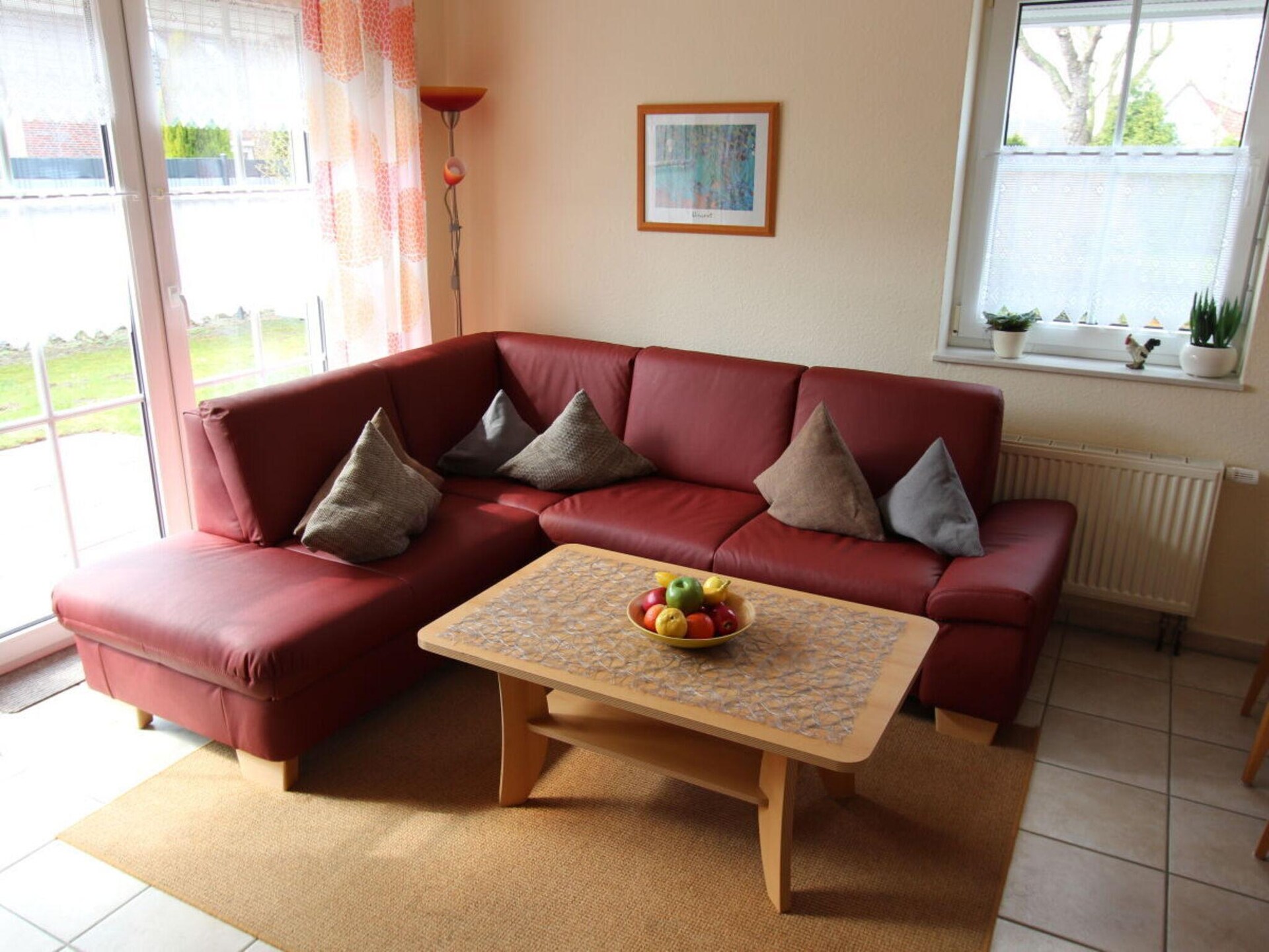 Knus vakantiehuis in Wittmund, 300m van centrum, met tuin en strandstoel - foto 4
