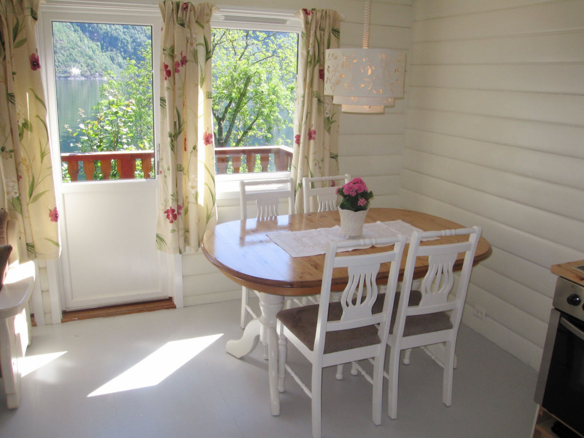 Romantisch vakantiehuis voor 6 aan de Hardangerfjord in Ulvik - foto 13