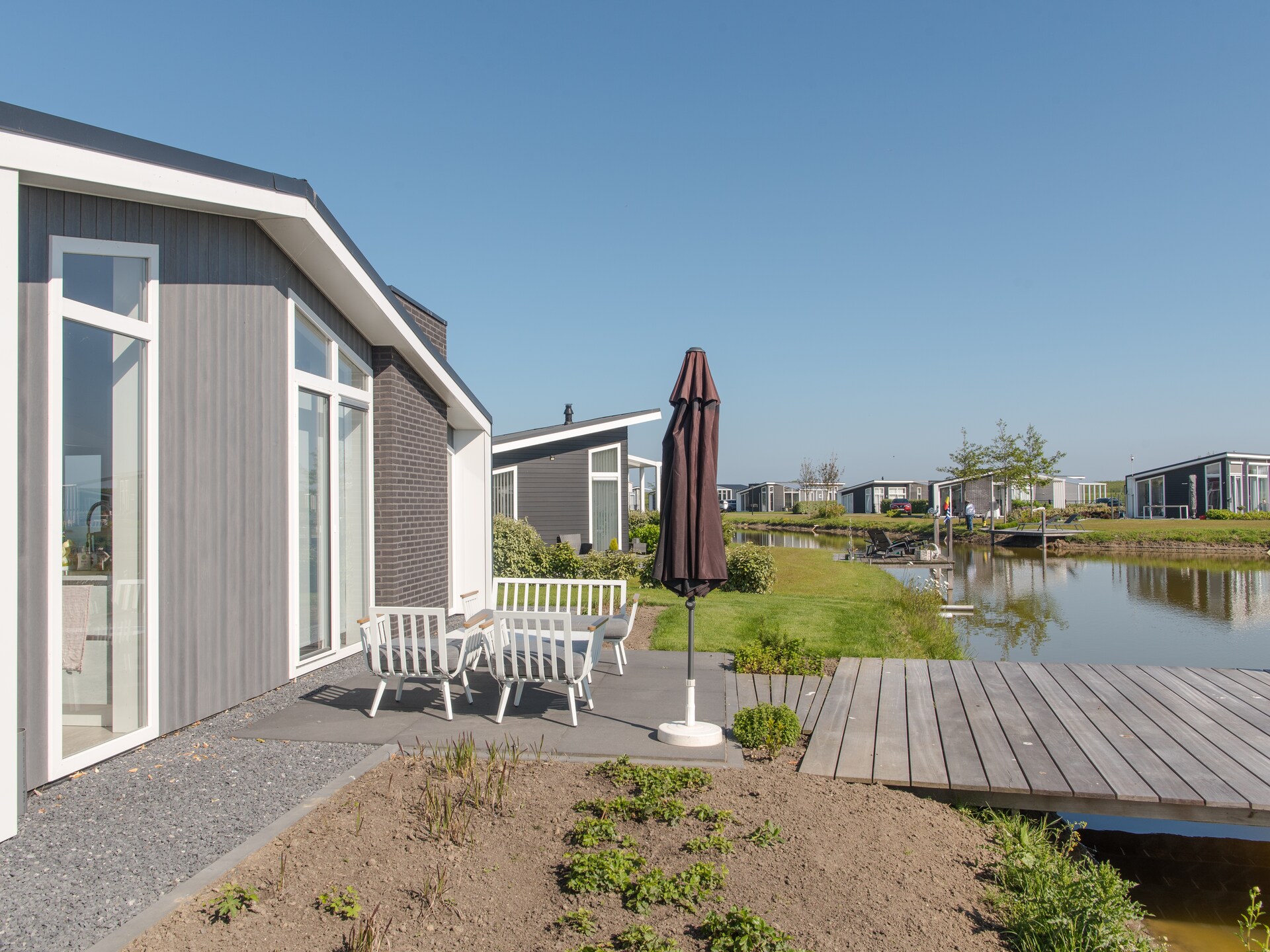 Luxe vakantiehuis aan het water met sauna in Wemeldinge, Zeeland - foto 16