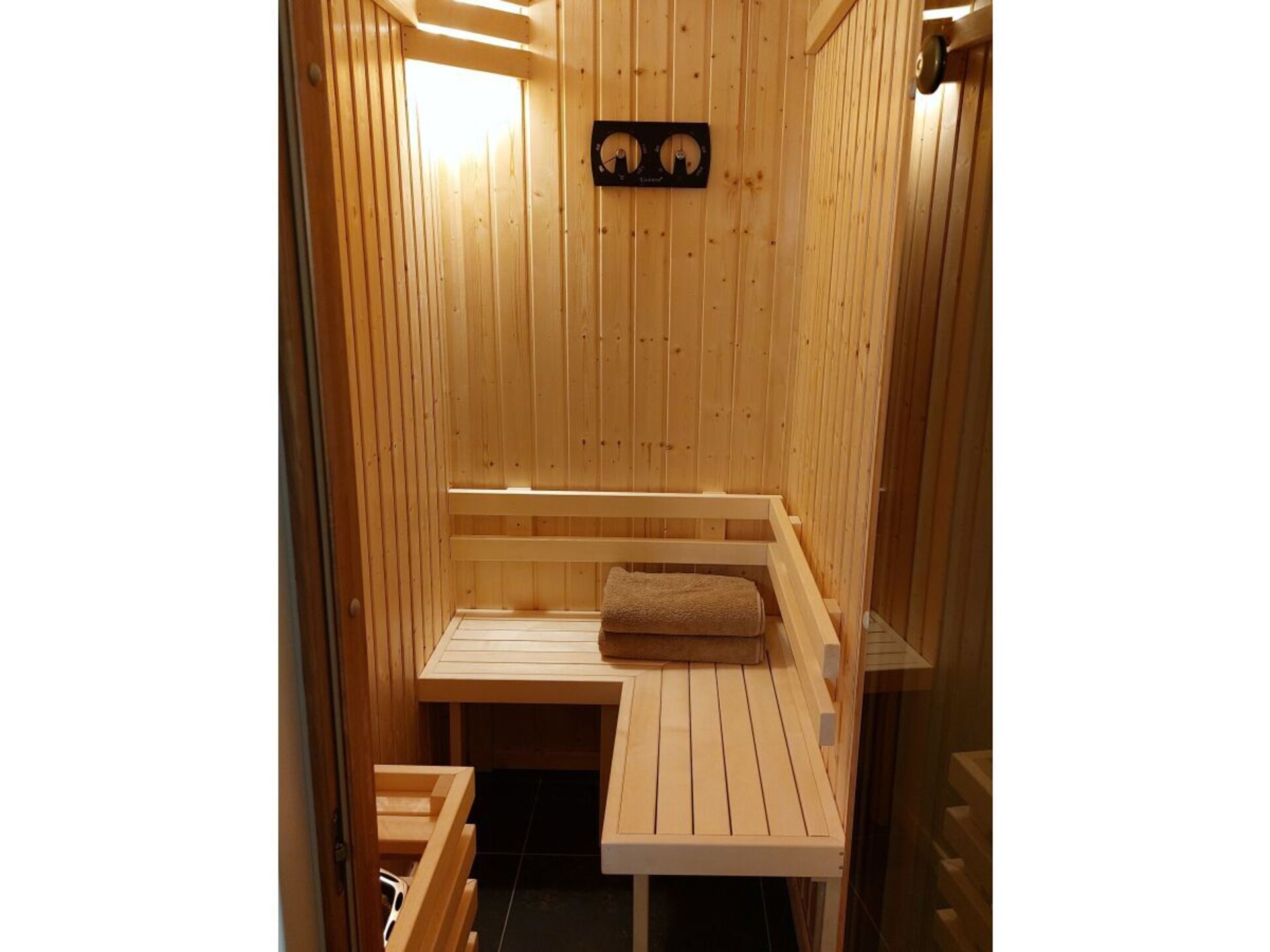 Modern appartement met eigen sauna centraal op Rügen - foto 9
