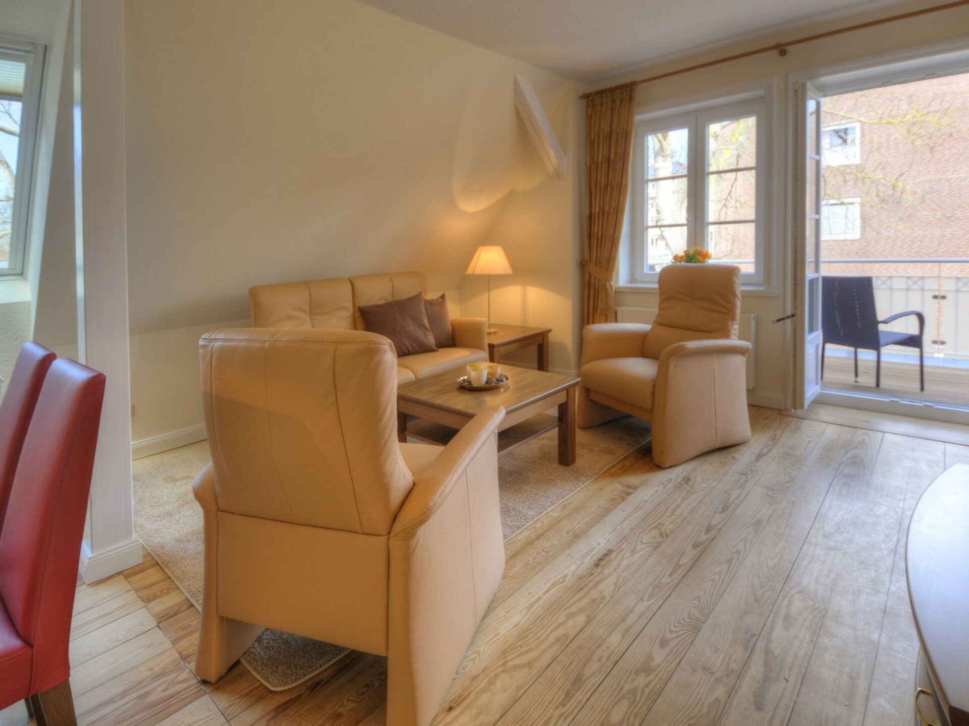 Stijlvol gerenoveerd appartement met terras en balkon nabij het stadspark - foto 3