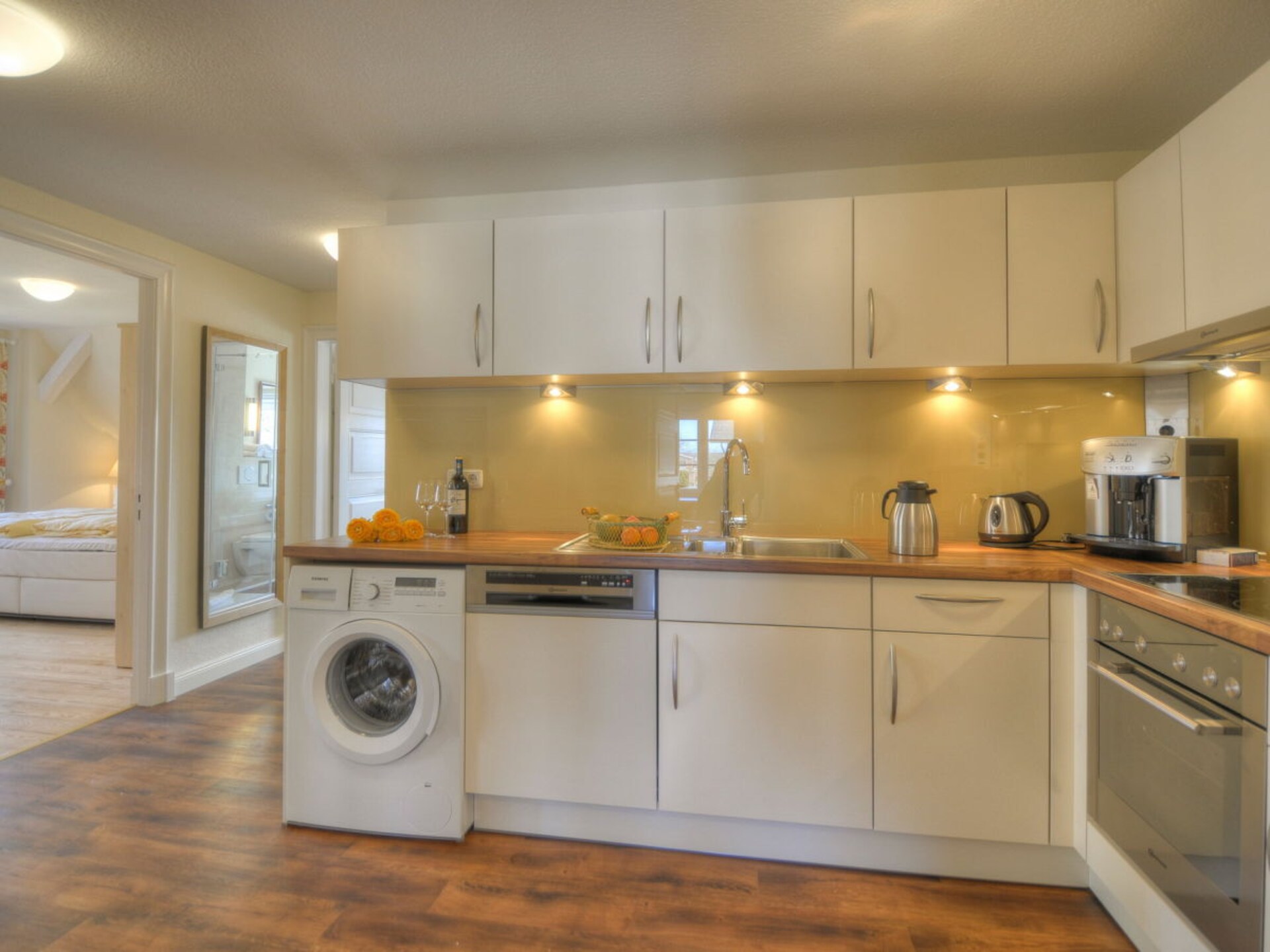 Stijlvol gerenoveerd appartement met terras en balkon nabij het stadspark - foto 5