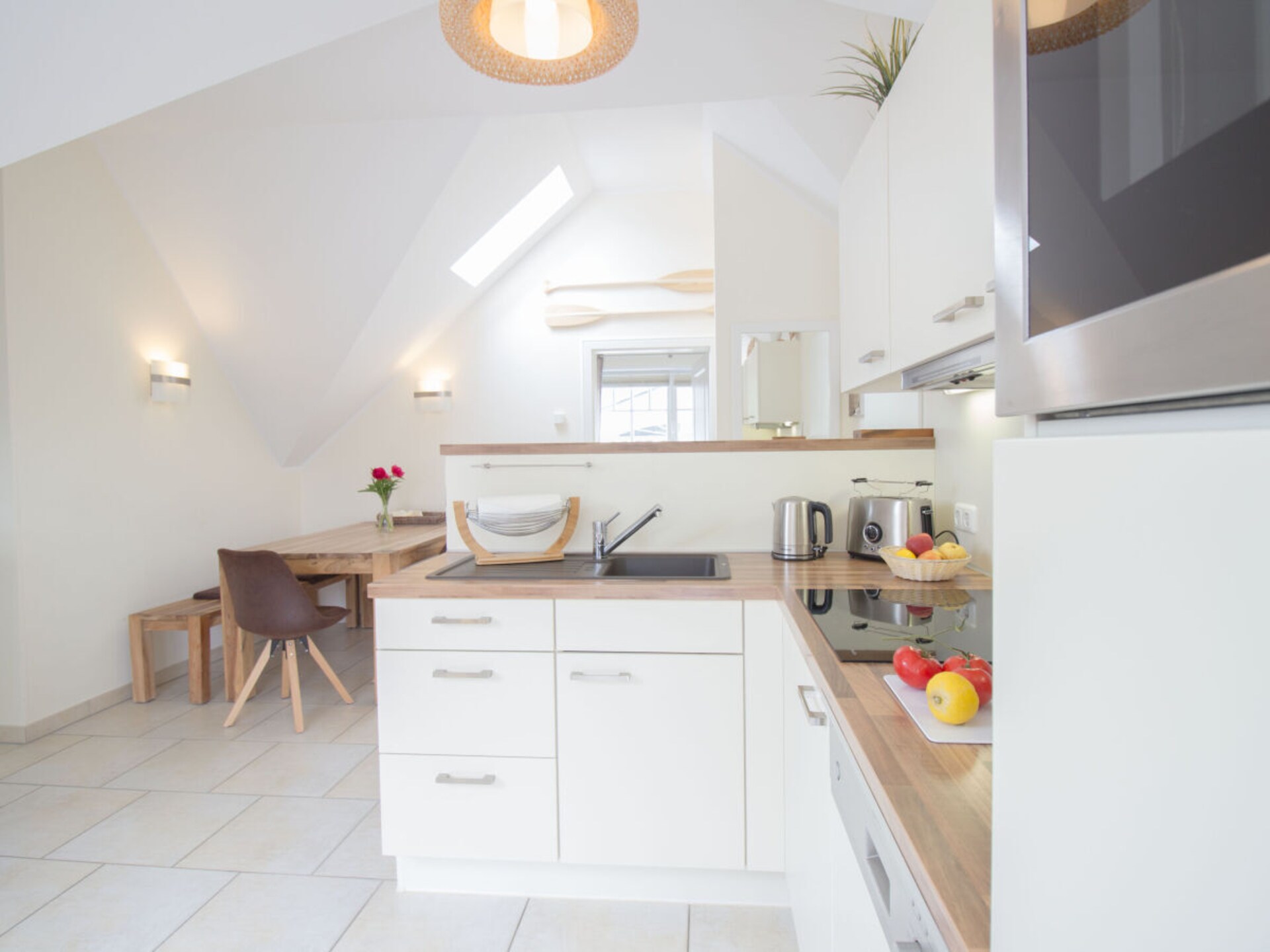 Licht appartement op 110 meter van strand in Zingst met balkon & open haard - foto 11