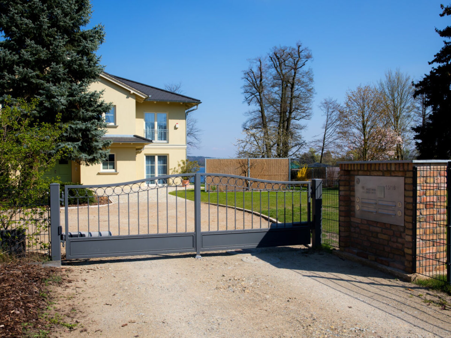 Casa sul Lago: Strak Vakantiehuis direct aan de Havel bij Werder - foto 1