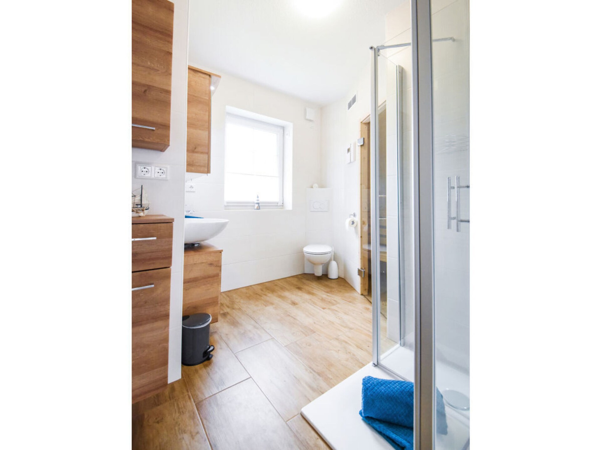 Modern vakantiehuis voor 6 met sauna en zwemplezier bij Aurich - foto 15