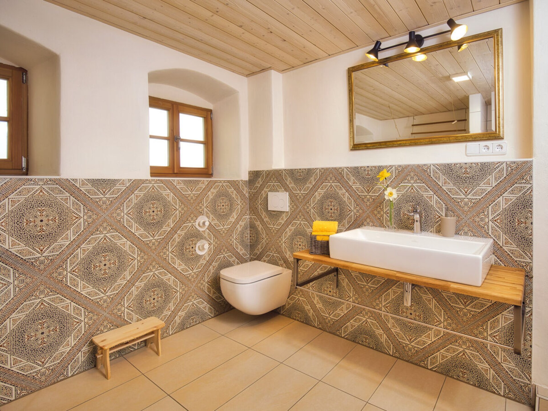 Ruim vakantiehuis voor 10 personen met bubbelbad en thuisbioscoop in Loitzendorf - foto 6