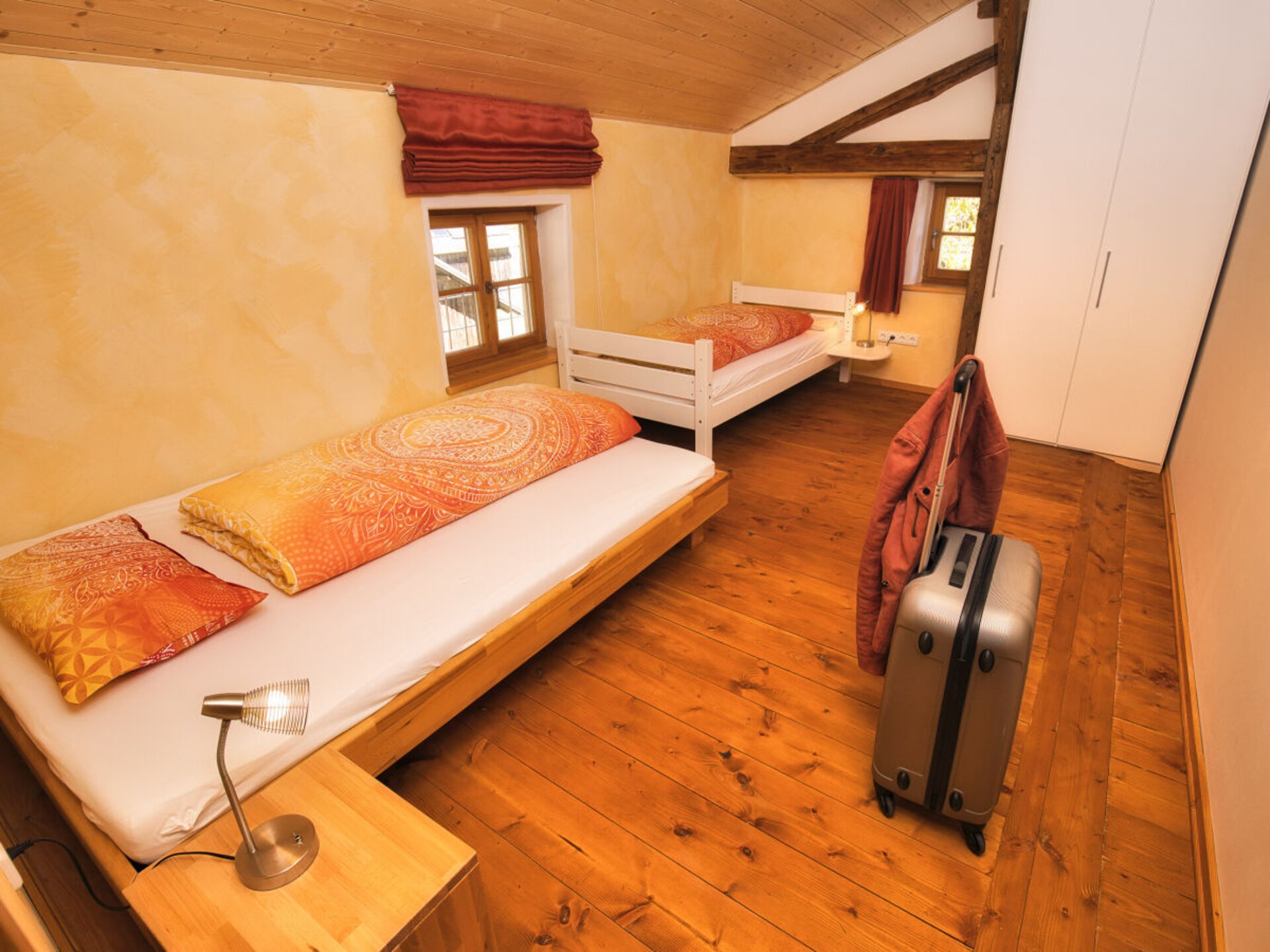 Ruim vakantiehuis voor 10 personen met bubbelbad en thuisbioscoop in Loitzendorf - foto 4