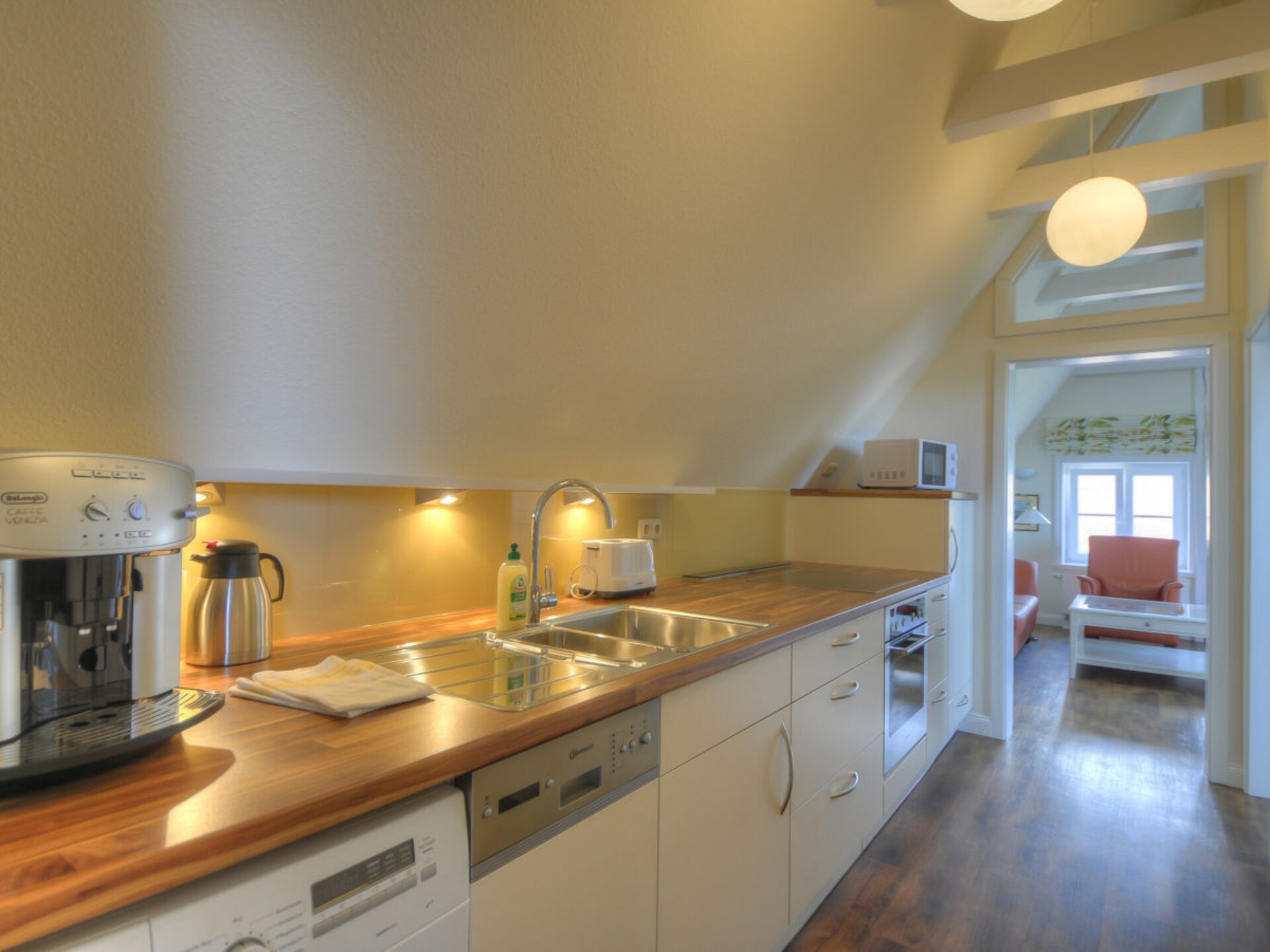 Knus zolderappartement met uitzicht op het historische Burg op Fehmarn - foto 11