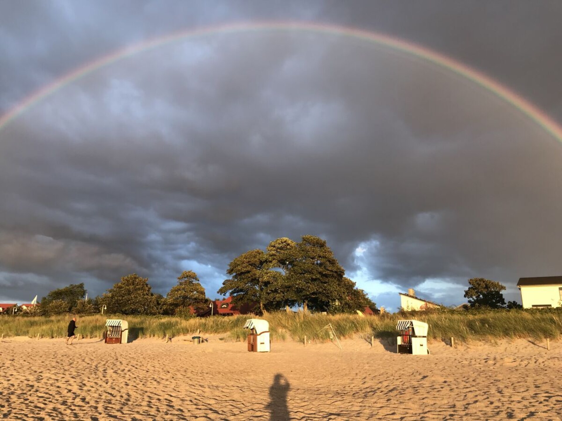 Rieten dakoase met sauna op 350 meter van het strand in Glowe - foto 25