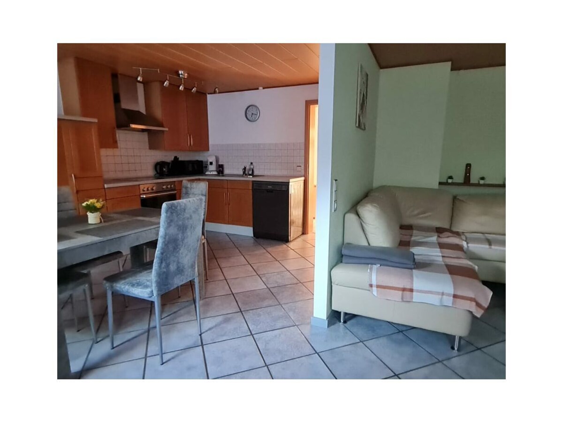 Licht souterrainappartement aan de rand van de wijngaarden bij Eichstetten - foto 9