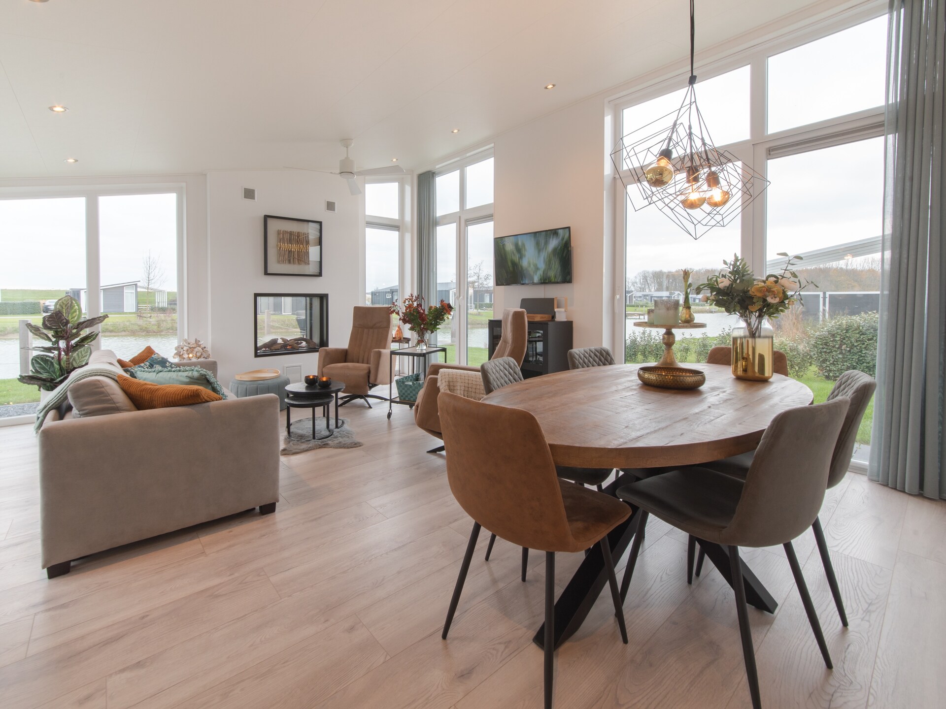 Water Resort Oosterschelde 34: Luxe vrijstaand vakantiehuis aan het meer - foto 7
