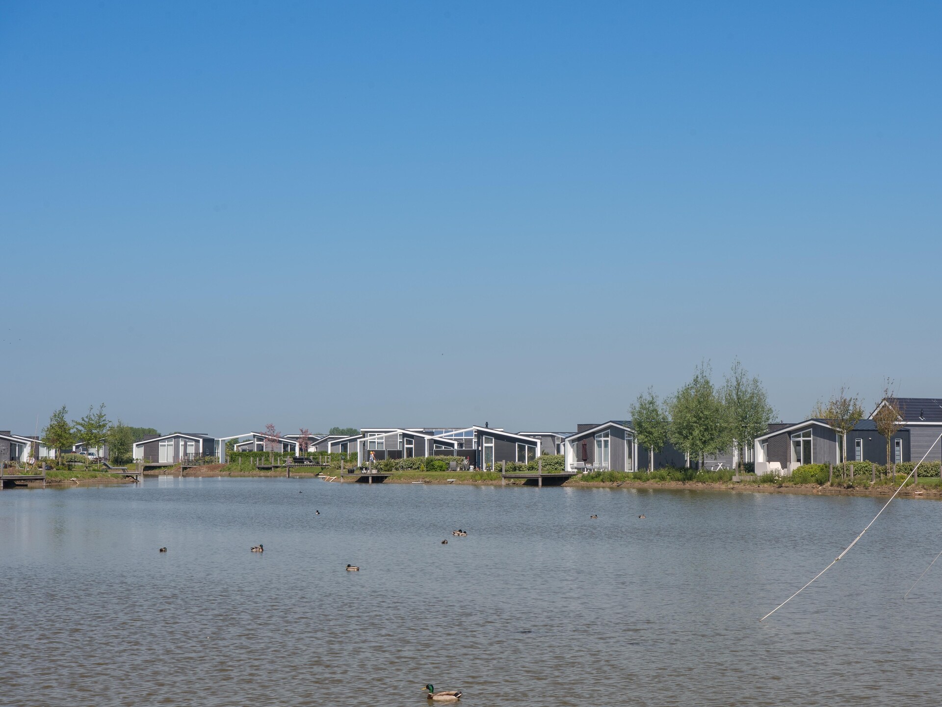 Water Resort Oosterschelde 34: Luxe vrijstaand vakantiehuis aan het meer - foto 23