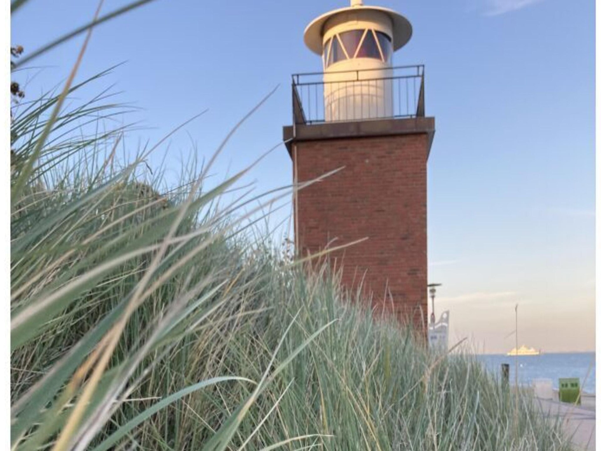 Gerenoveerd vakantiehuis met grote tuin en zuidterras nabij strand - foto 31