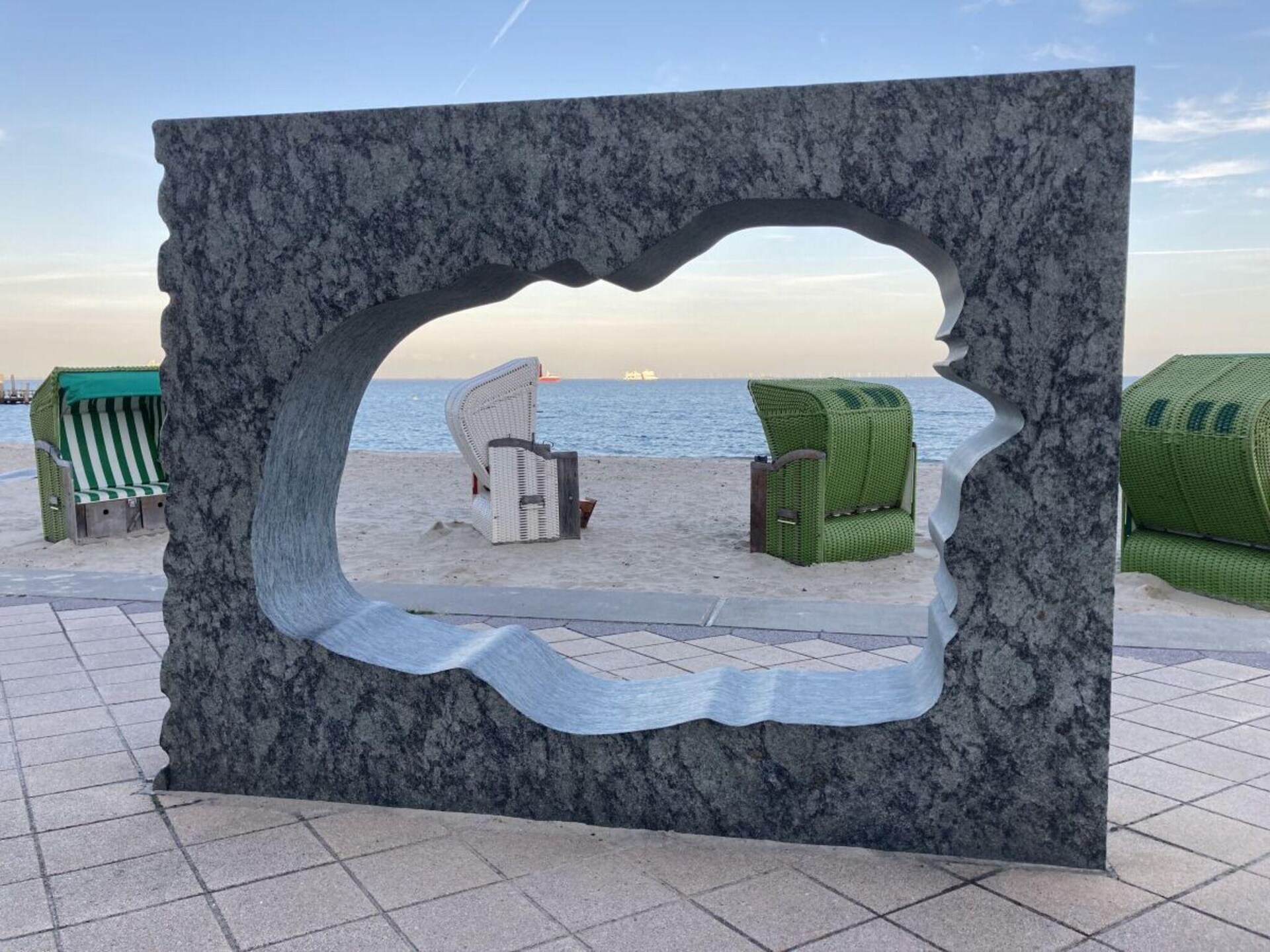 Gerenoveerd vakantiehuis met grote tuin en zuidterras nabij strand - foto 34