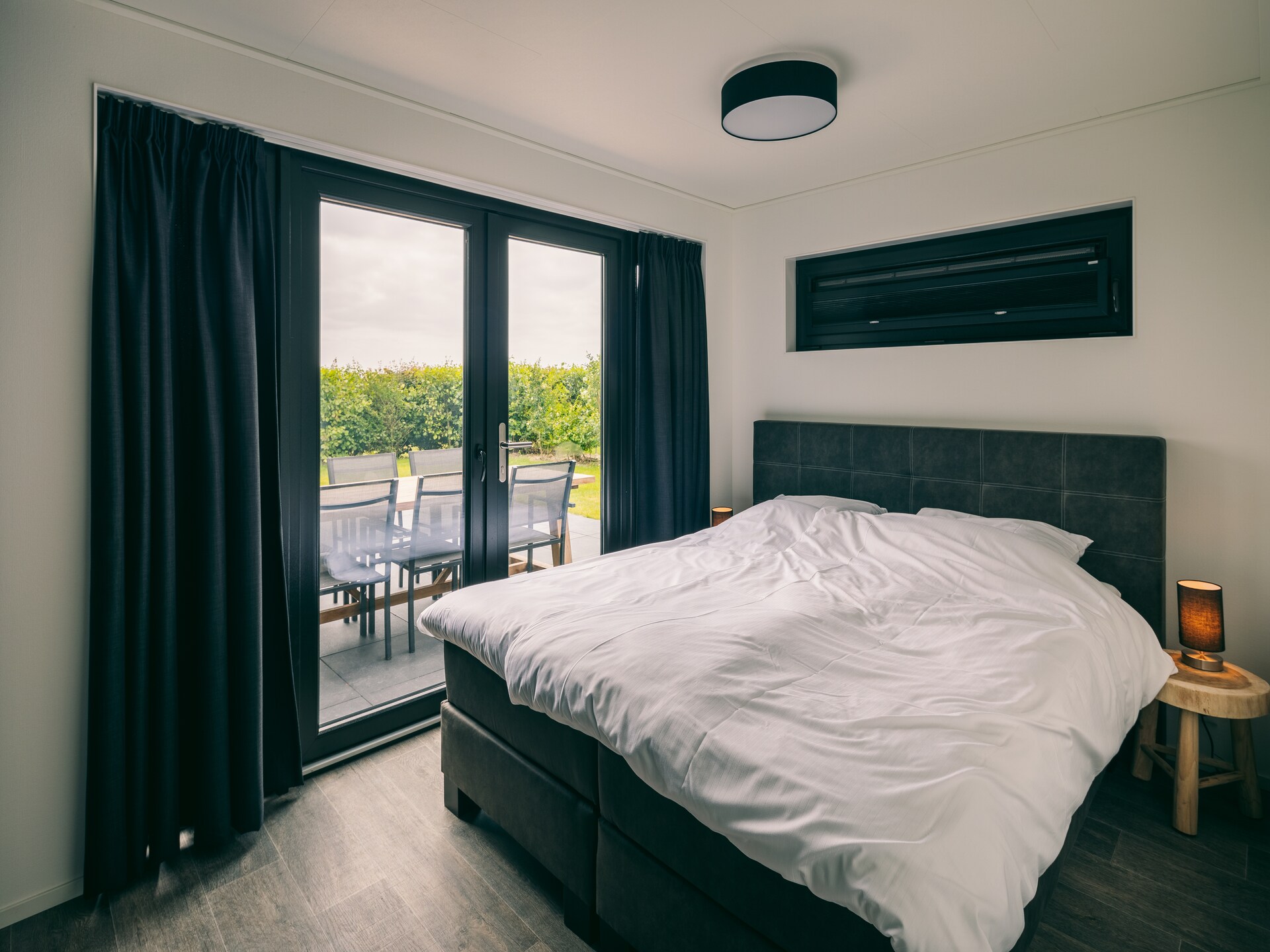 Vrijstaande bungalow op rustig vakantiepark nabij Grevelingenmeer - foto 3