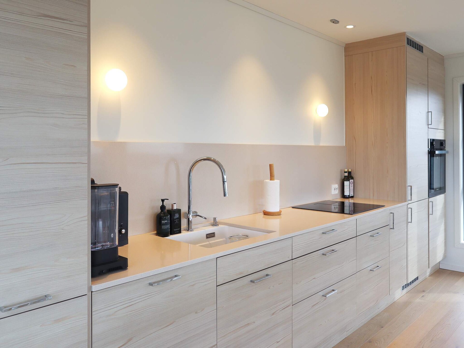 Modern vakantiehuis met panoramisch dakterras bij Søndeled - foto 21