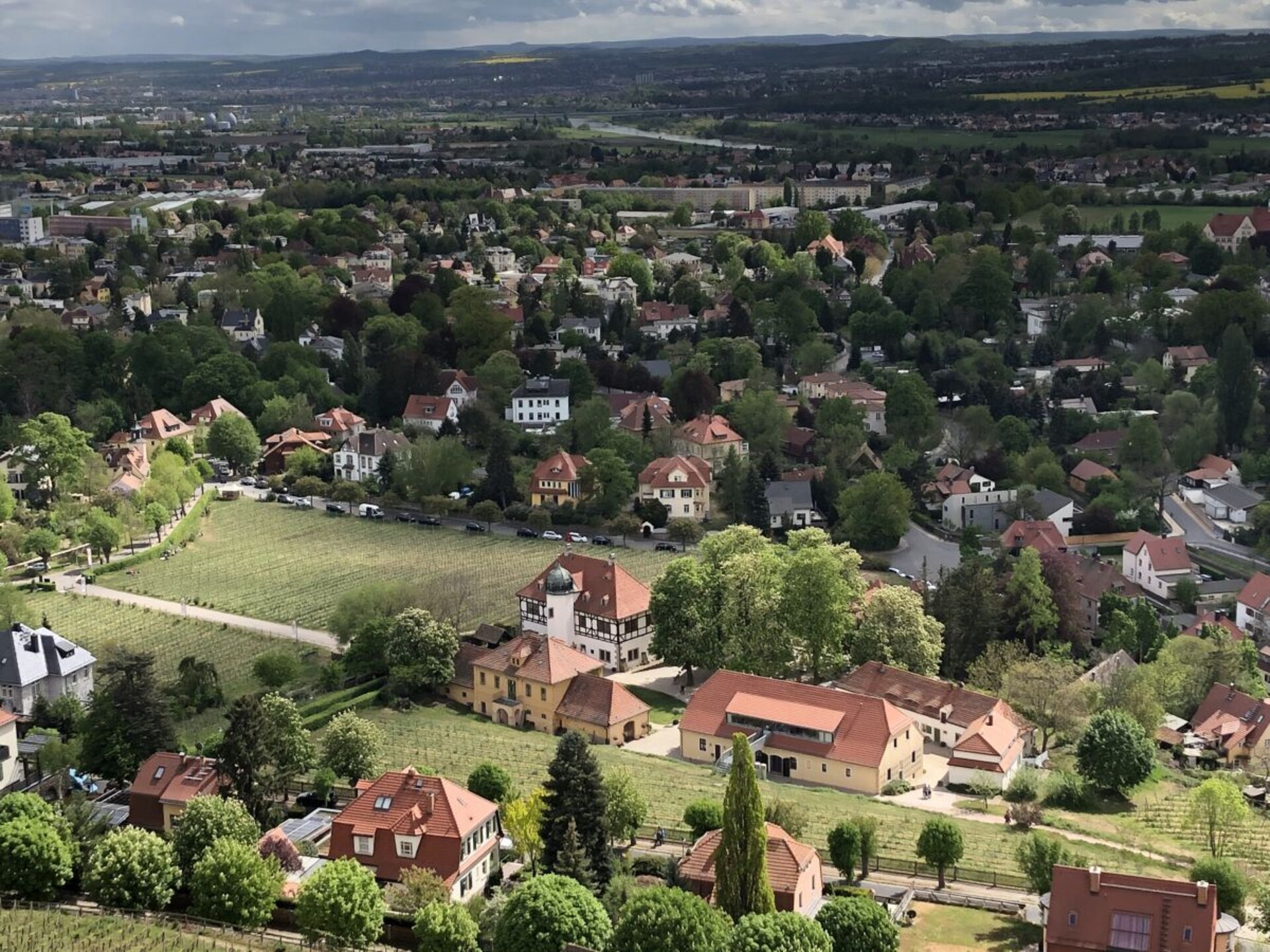 Verzorgd appartement met wijngaardzicht in Radebeul - foto 34