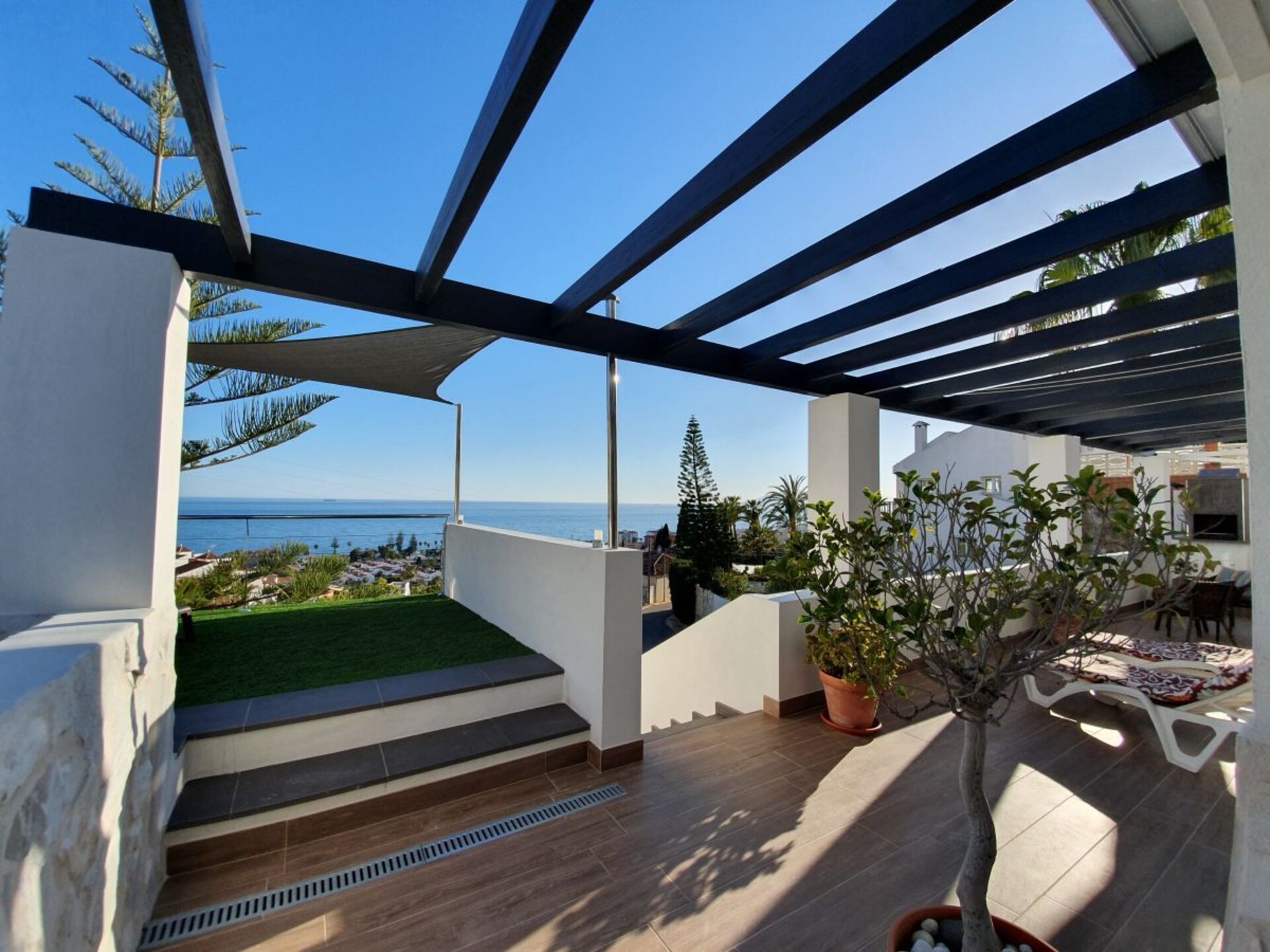 Ruim vakantiehuis met panoramisch zeezicht in Rincón de la Victoria - foto 5