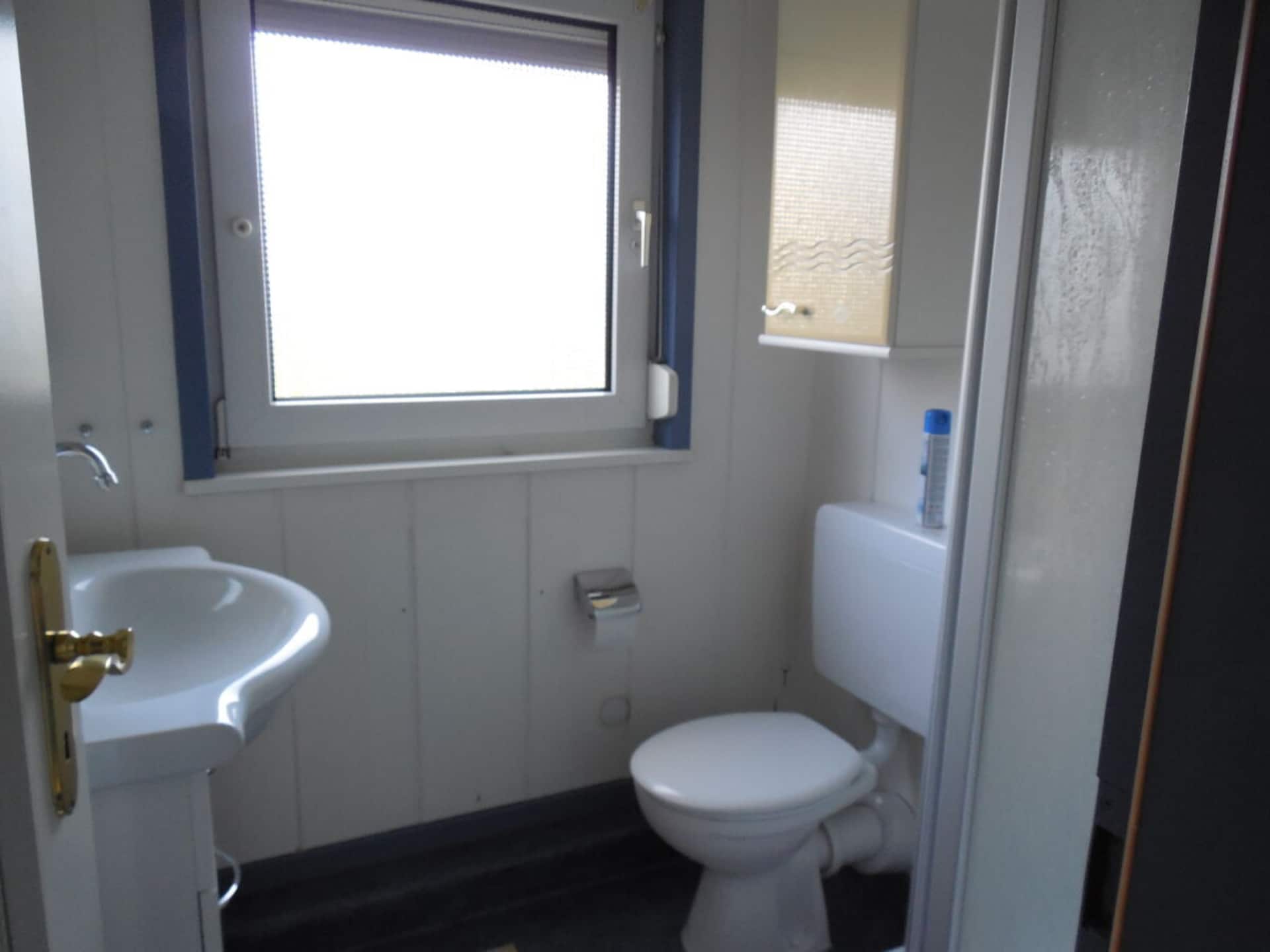 Op 600m van het centrum: ruim vakantiehuis in Dorum-Neufeld - foto 13