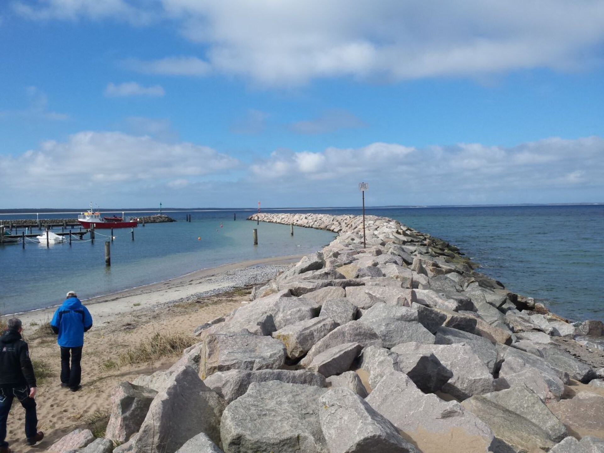 Adlerhorst in Glowe: Ruim vakantiehuis op 350 meter van het strand - foto 19