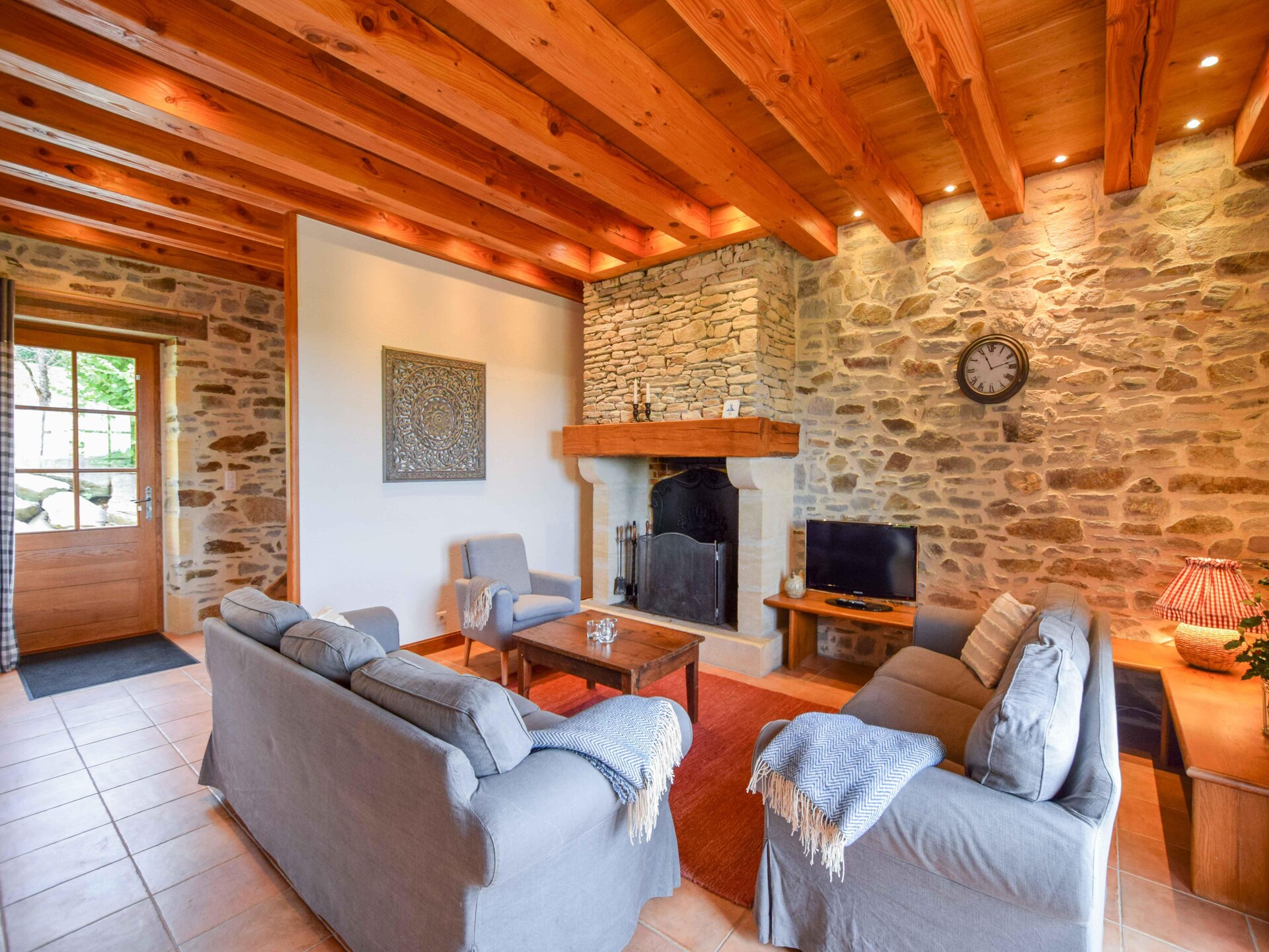 Privézwembad en luxe in vakantiehuis Le Bolet, St. Medard D'excideuil - foto 9