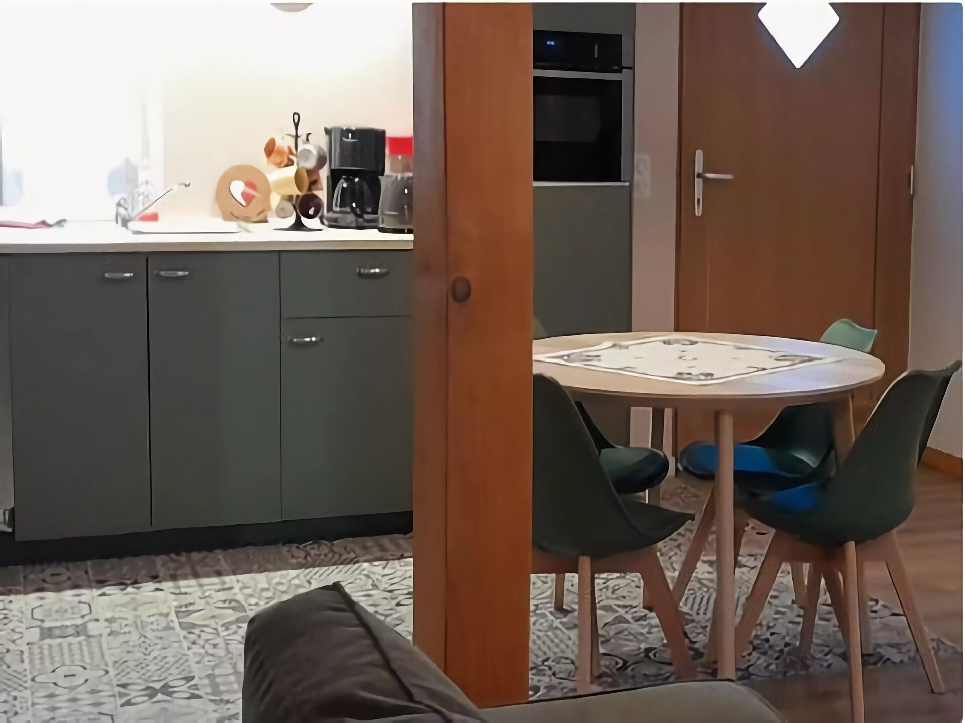 Romantisch gerenoveerd appartement in Dambach-la-Ville met balkon - foto 13