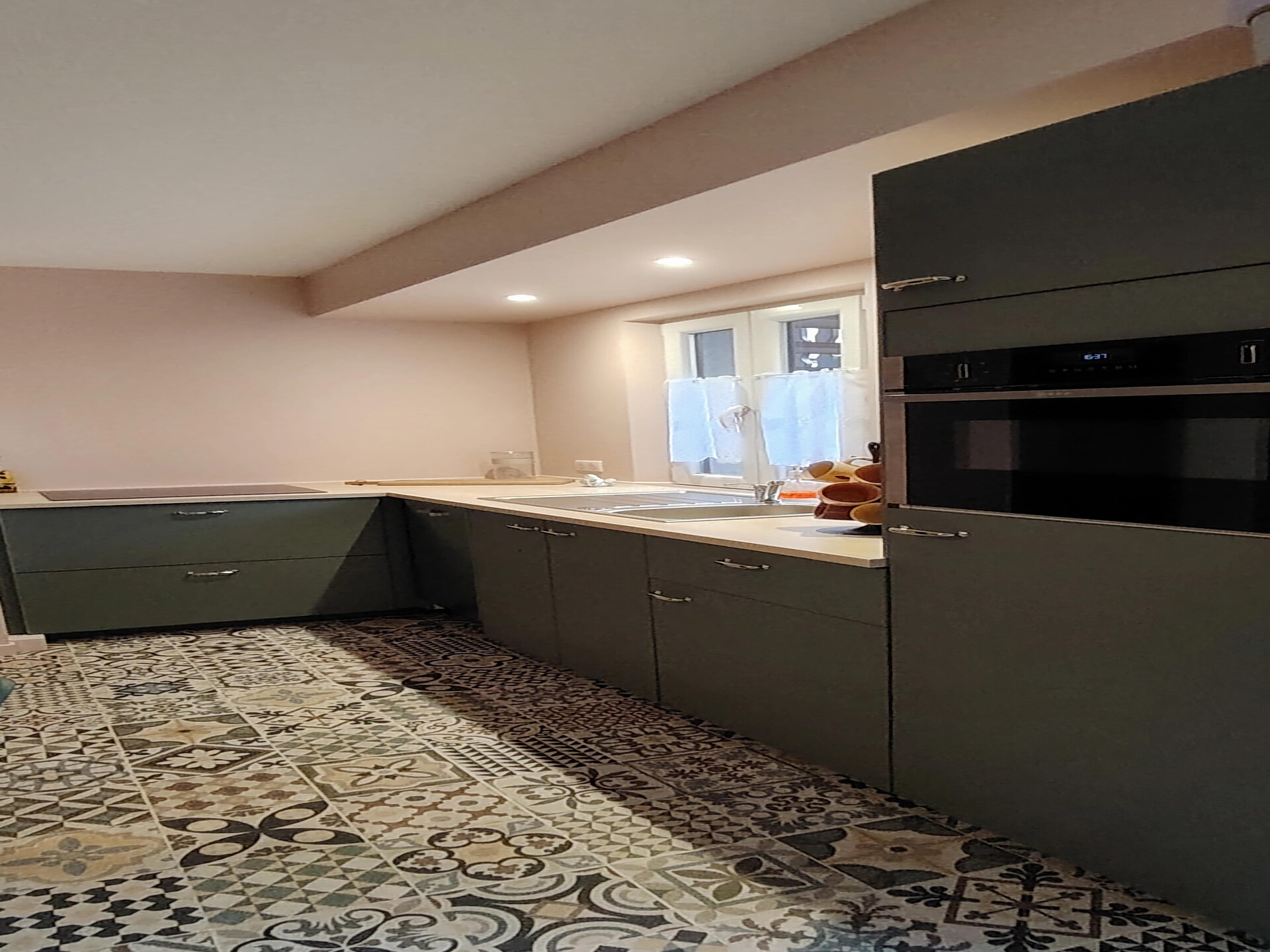 Romantisch gerenoveerd appartement in Dambach-la-Ville met balkon - foto 4