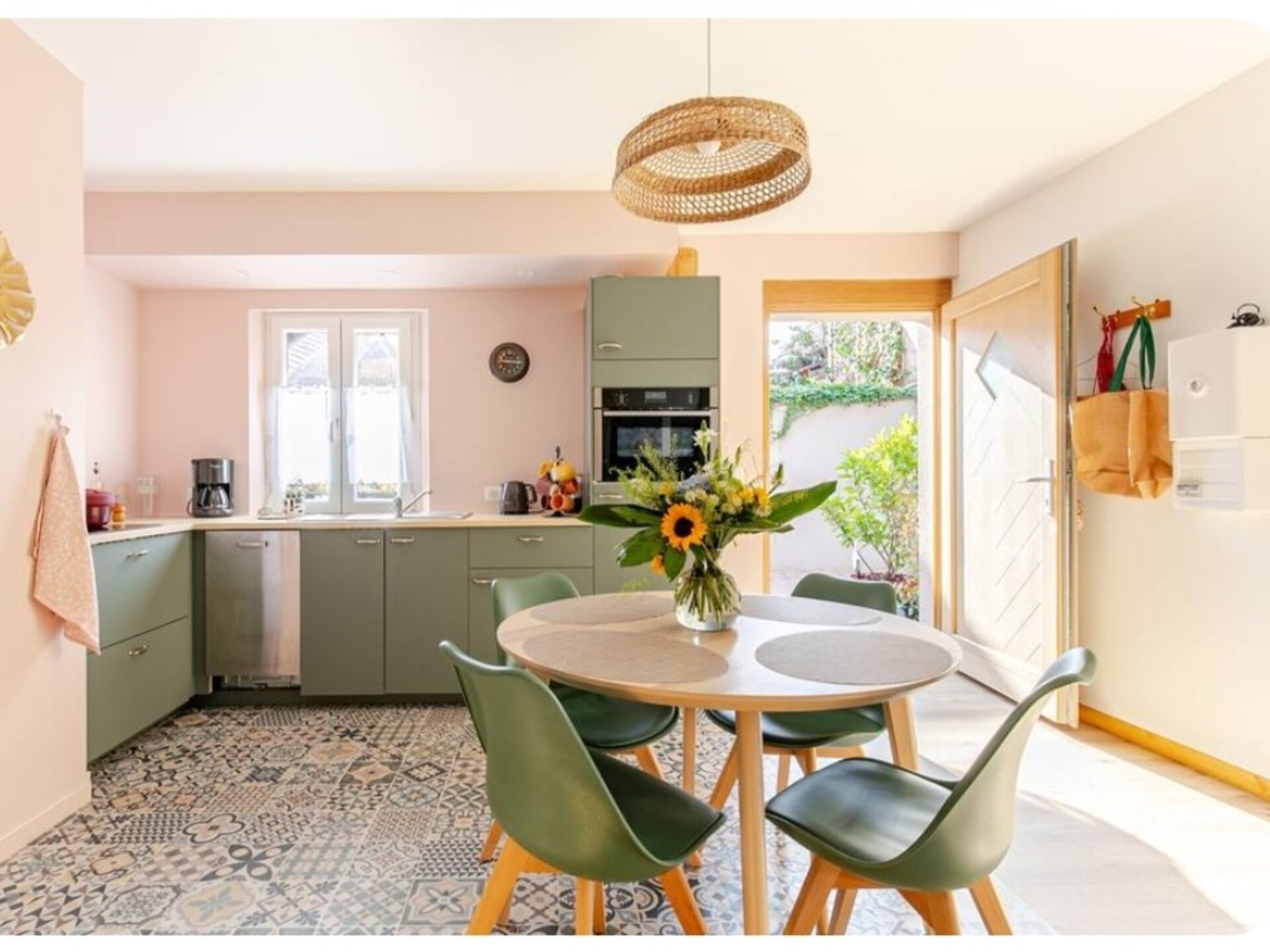 Romantisch gerenoveerd appartement in Dambach-la-Ville met balkon - foto 3