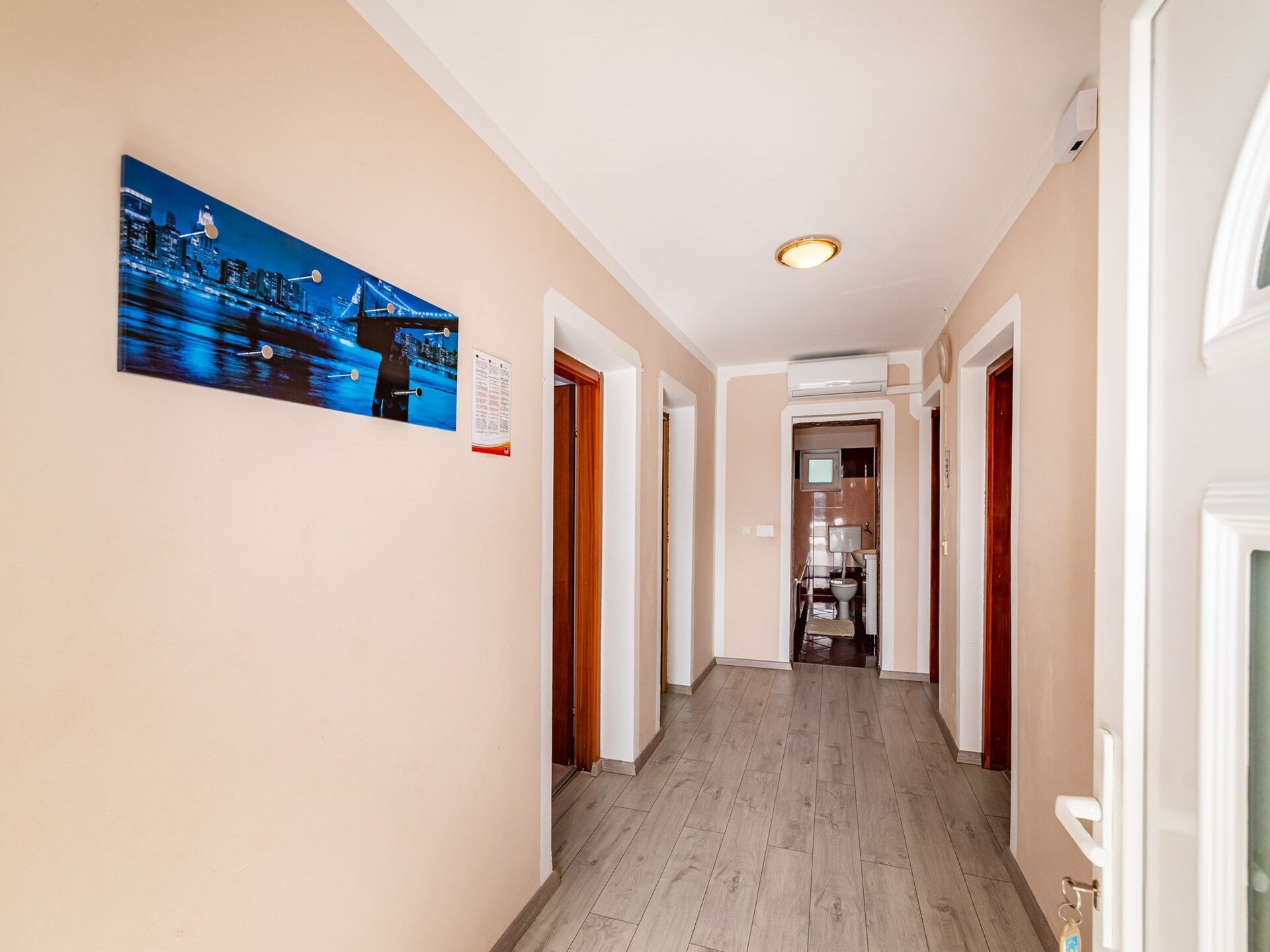 Ruime Vijf-Slaapkamer Villa met Verwarmd Zwembad bij Zadar - foto 33