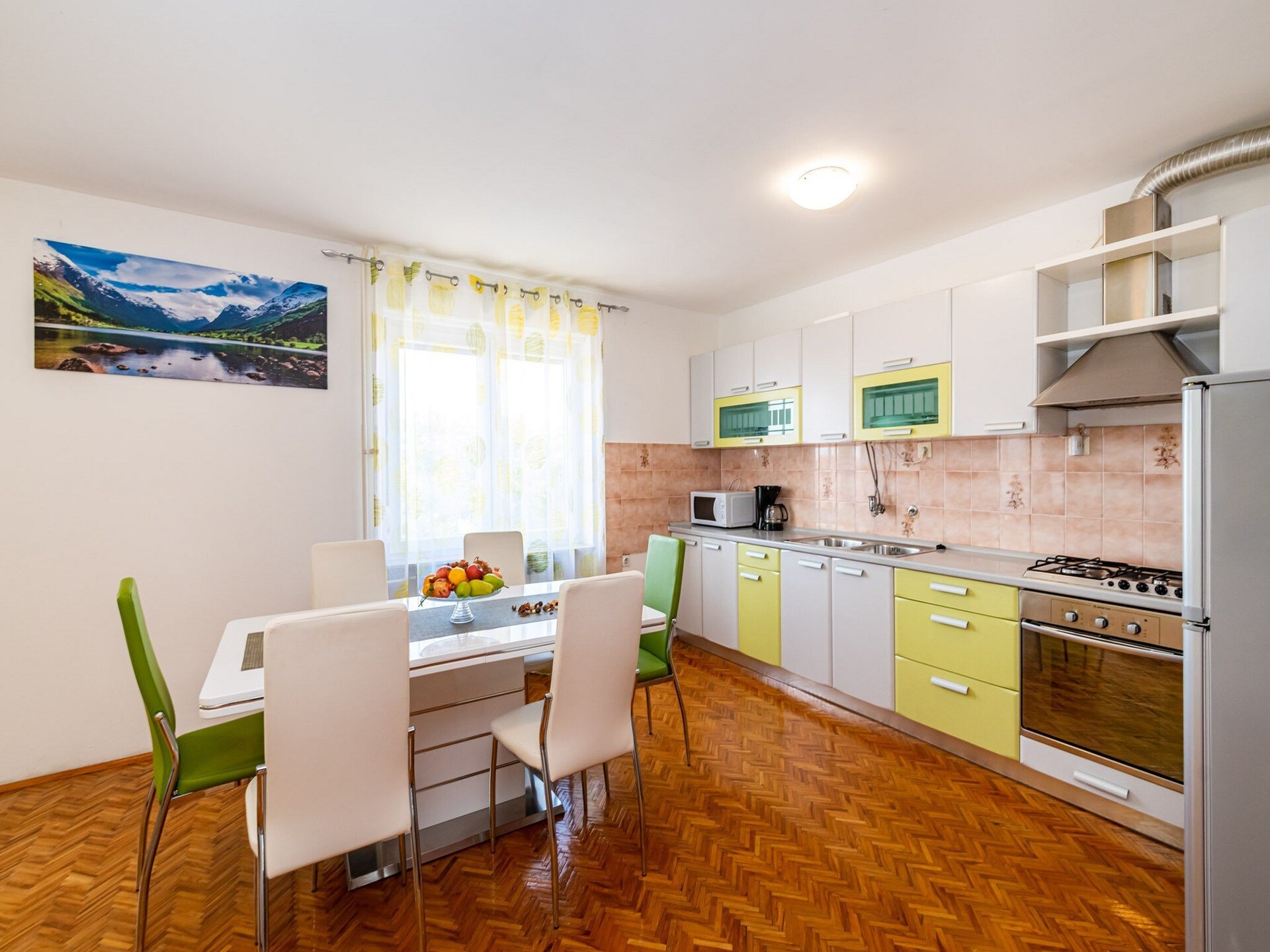 Ruime Vijf-Slaapkamer Villa met Verwarmd Zwembad bij Zadar - foto 5