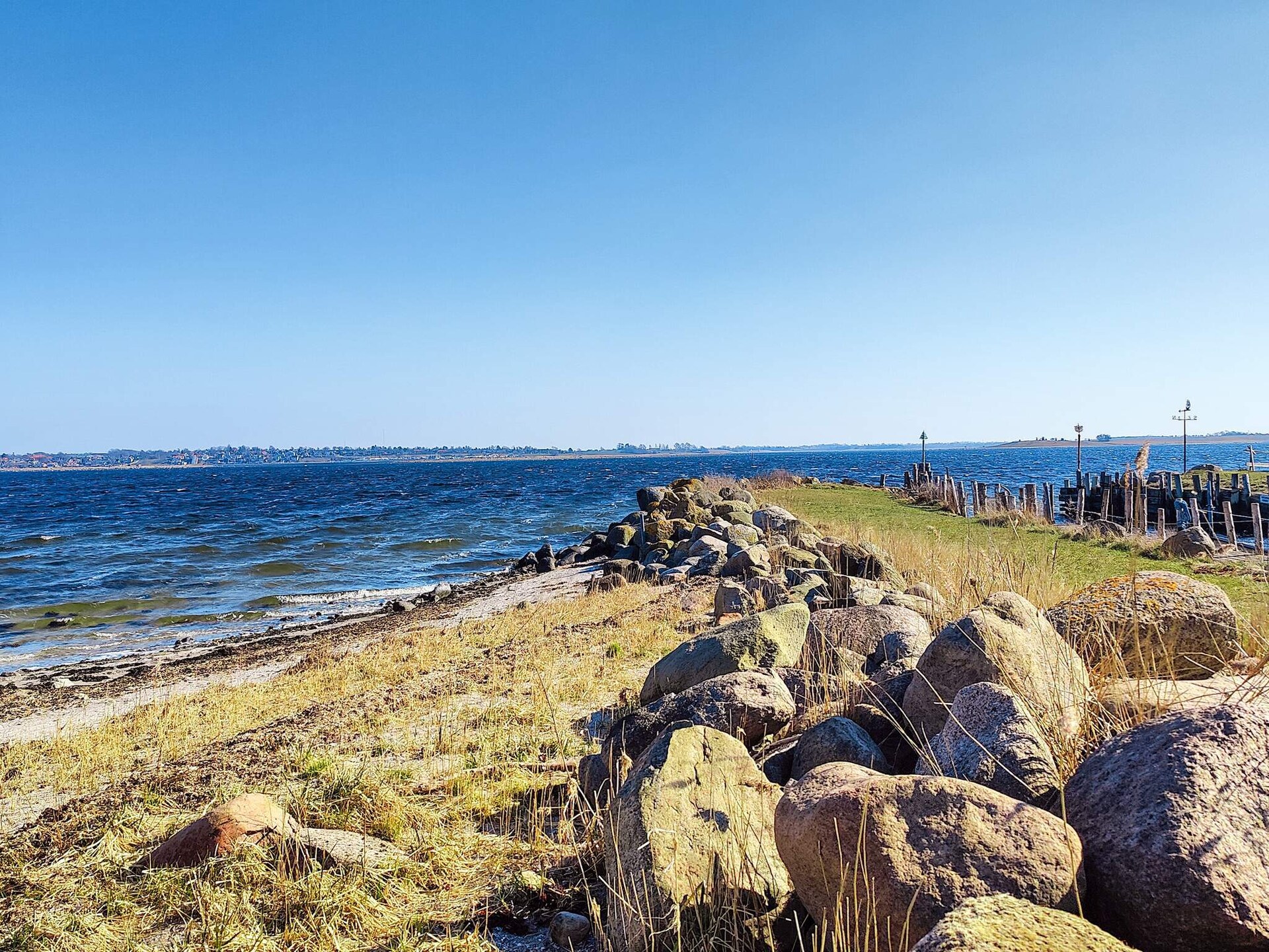 Aan zee: Rustgevend vakantiehuis in Skibby met sauna en whirlpool - foto 16