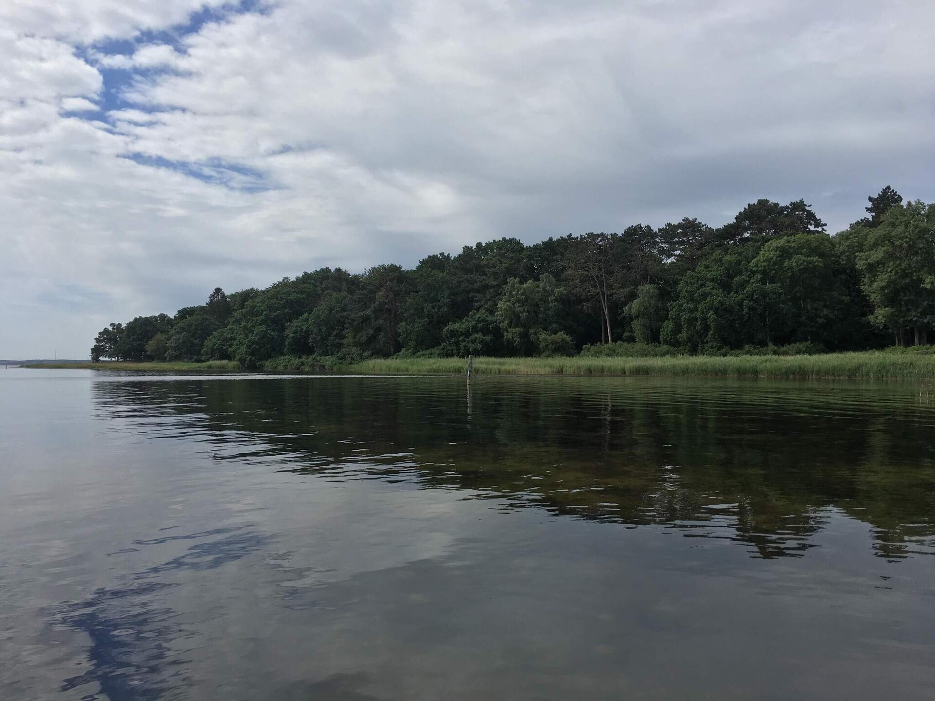 Aan zee: Rustgevend vakantiehuis in Skibby met sauna en whirlpool - foto 17
