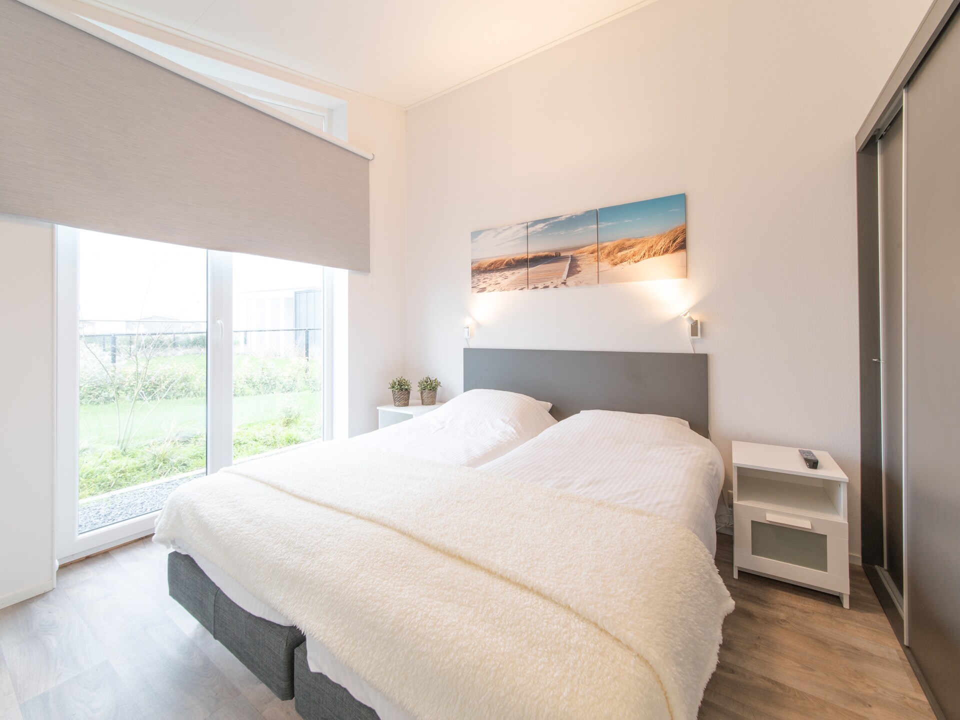 Modern vakantiehuis met overdekt terras aan de Oosterschelde in Wemeldinge - foto 3