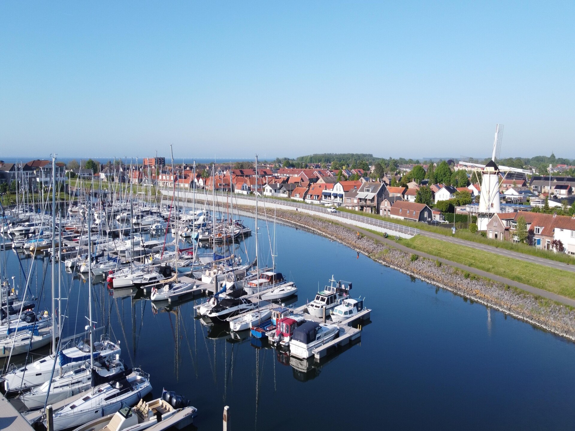 Modern vakantiehuis met overdekt terras aan de Oosterschelde in Wemeldinge - foto 19
