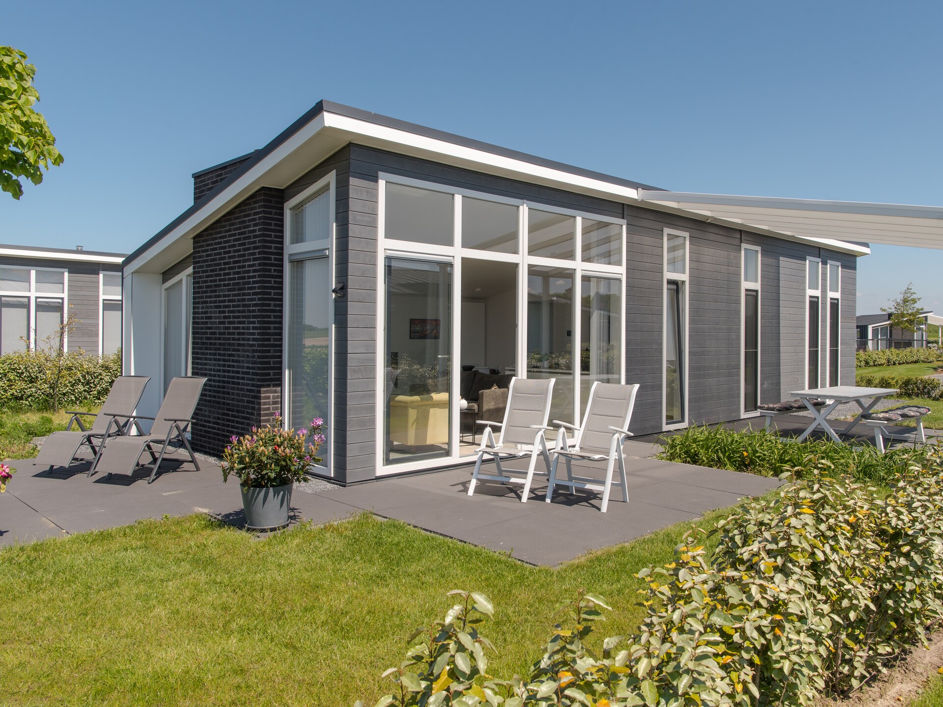 Modern vakantiehuis aan de Oosterschelde in rustig park - foto 11